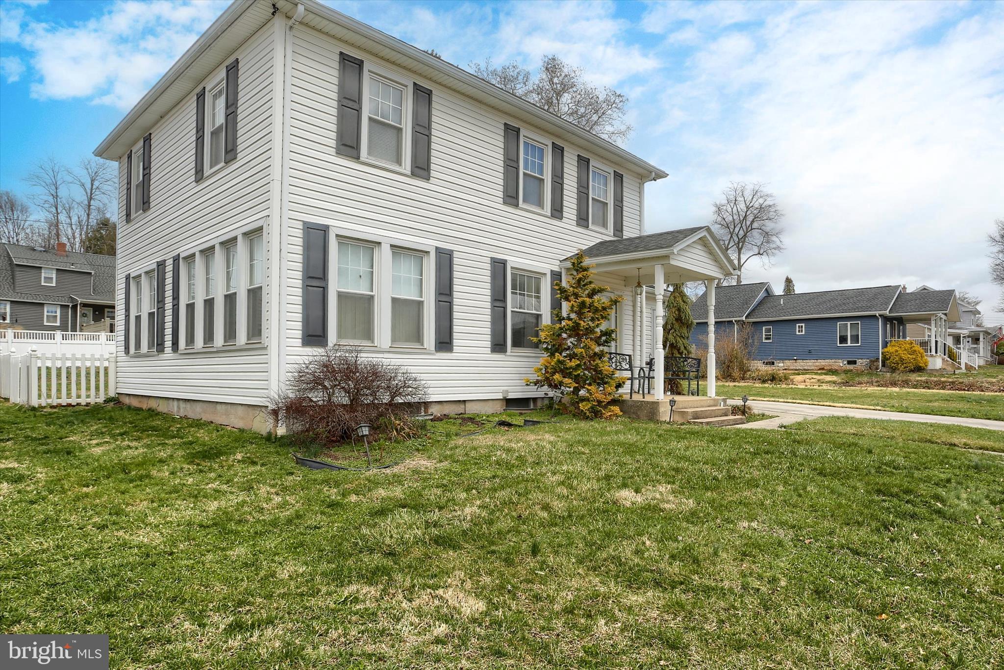 GRANDVIEW - Residential