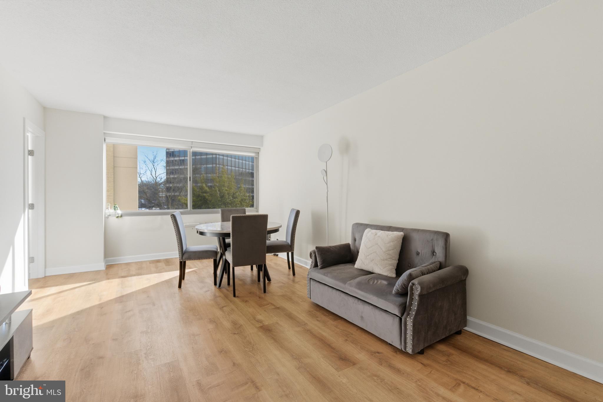 WILLOUGHBY OF CHEVY CHASE - Residential