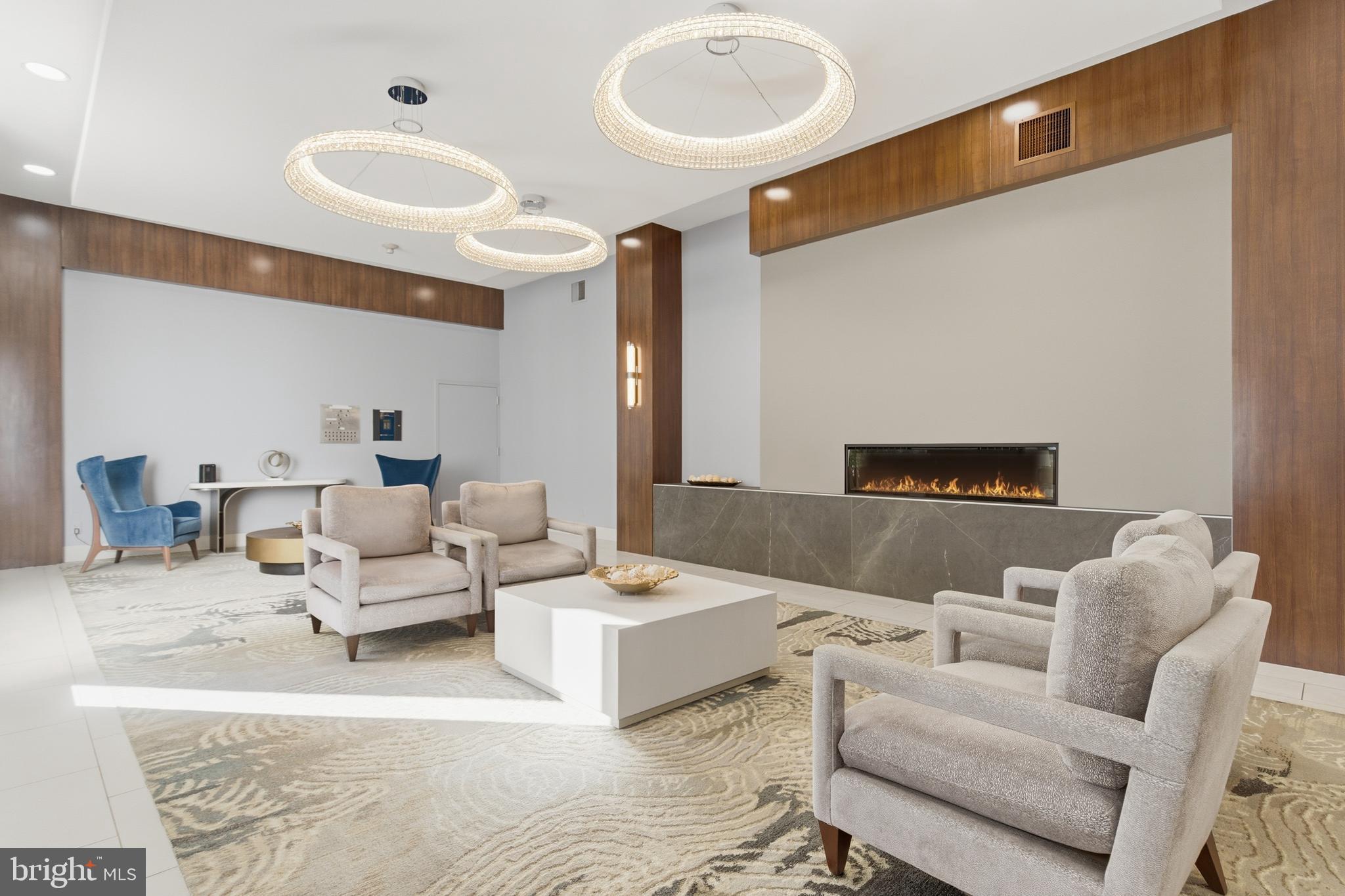 WILLOUGHBY OF CHEVY CHASE - Residential