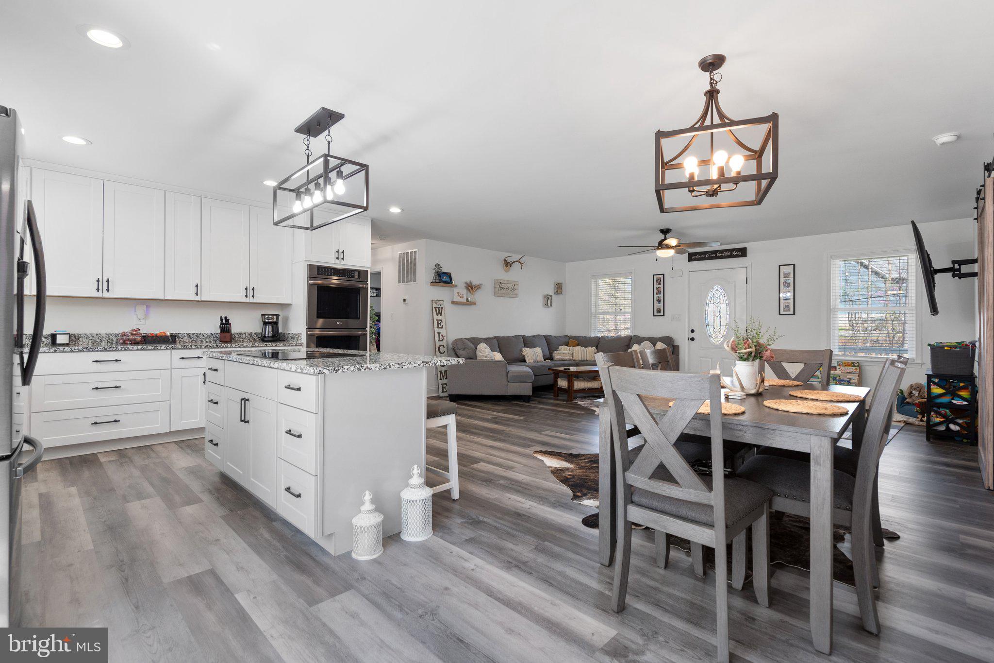 BROOKSHIRE - Residential