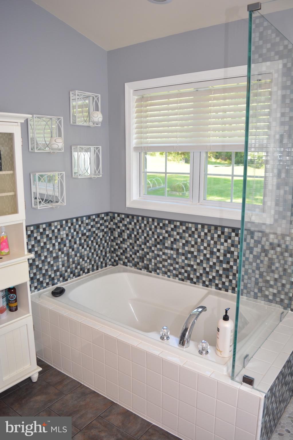 WARRENTON LAKES - Residential