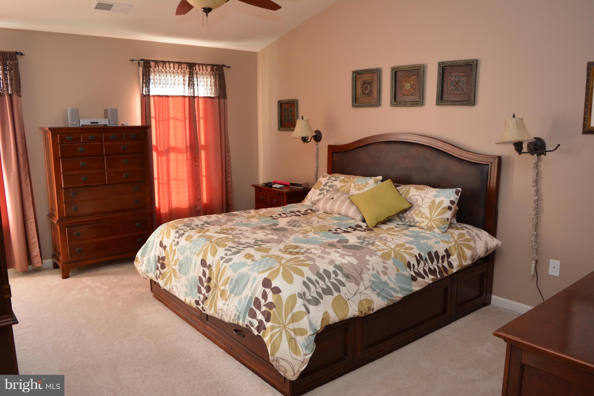 WARRENTON LAKES - Residential