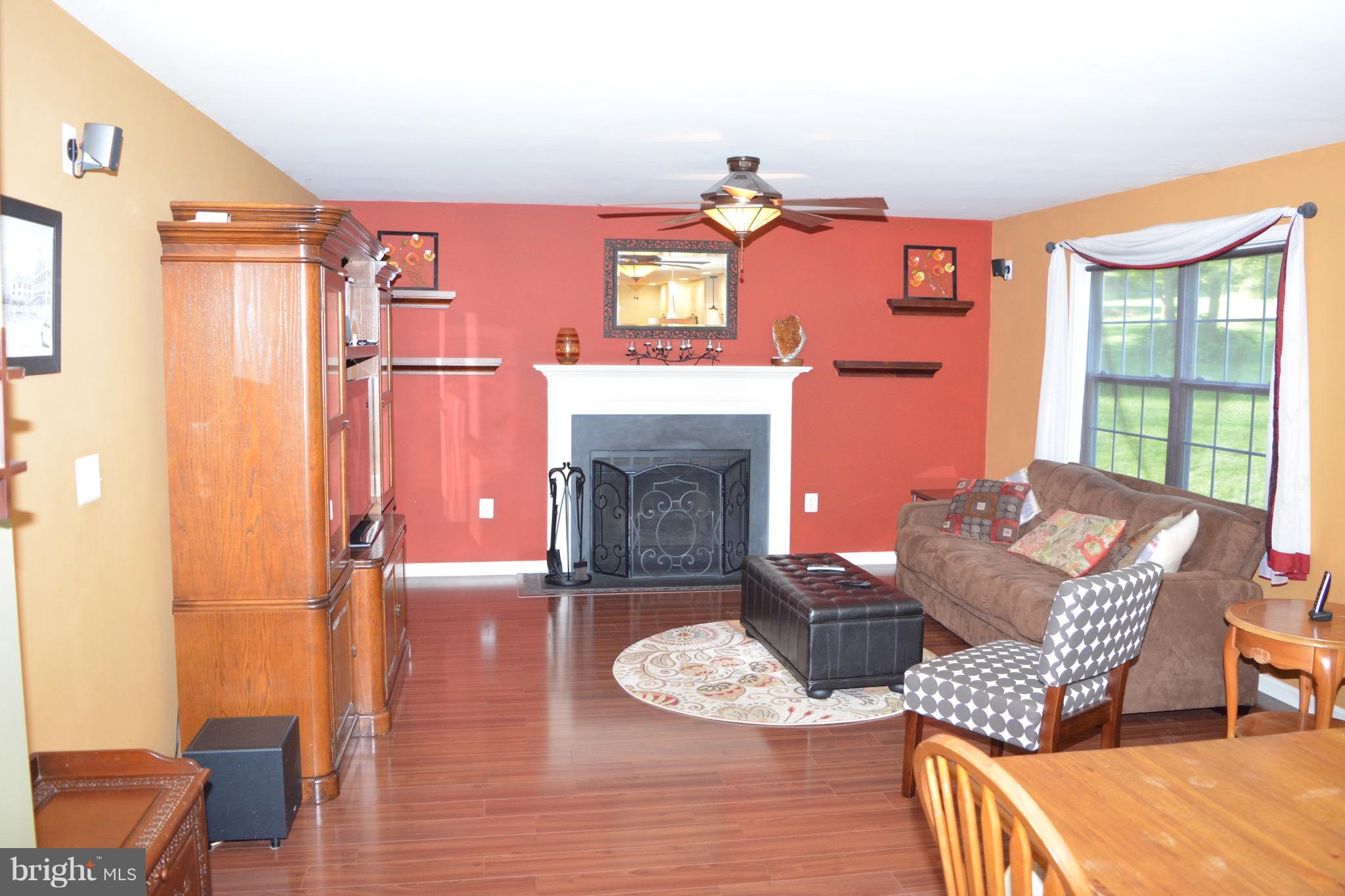 WARRENTON LAKES - Residential