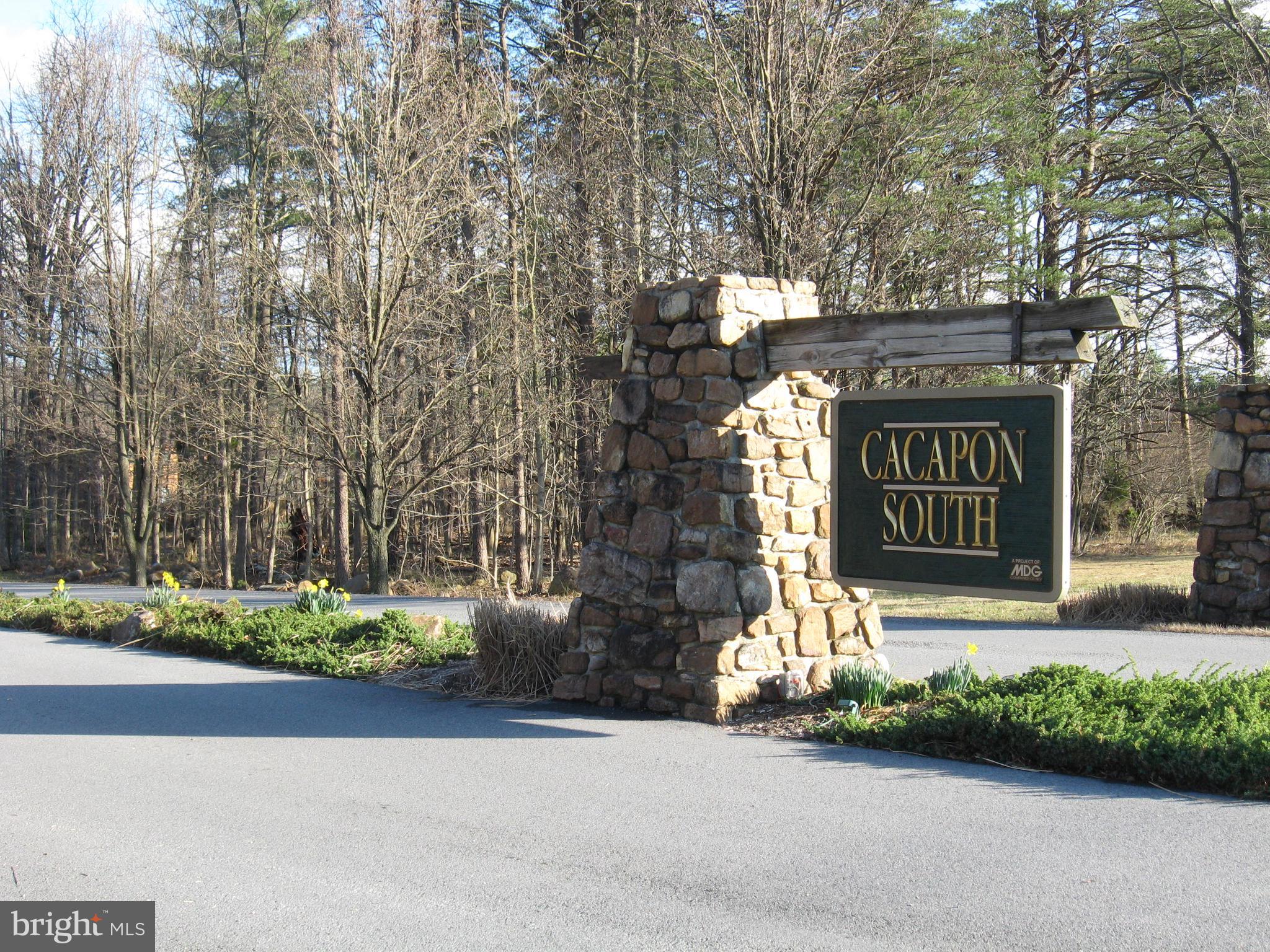 Great building lot in upscale Cacapon South community!
Community offers underground utilities, well maintained roads and community sewer (hook-up fee @$5950) Situated directly across from Cacapon State Park that offers a beautiful Robert Trent Jones golf course, beach, horseback riding, hiking, mountain bike trails. There is a lake and reservoir for fishing opportunities. The lake is stocked in the spring for trout fishing. Brand new lodge, along with a restaurant, fitness area, sauna and indoor/outdoor pool. Only 10 miles to downtown Berkeley Springs.