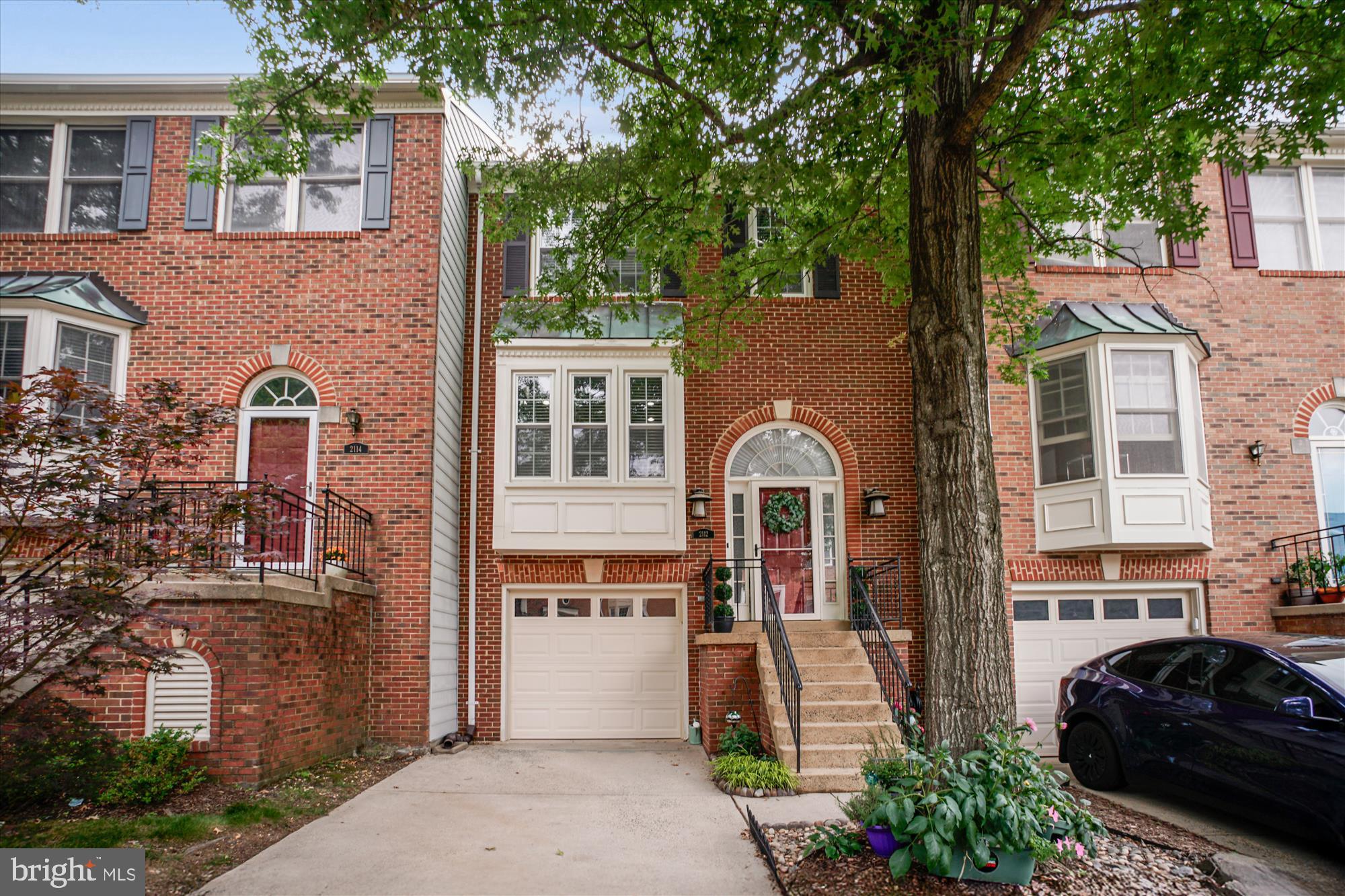 2112 PATTY LANE