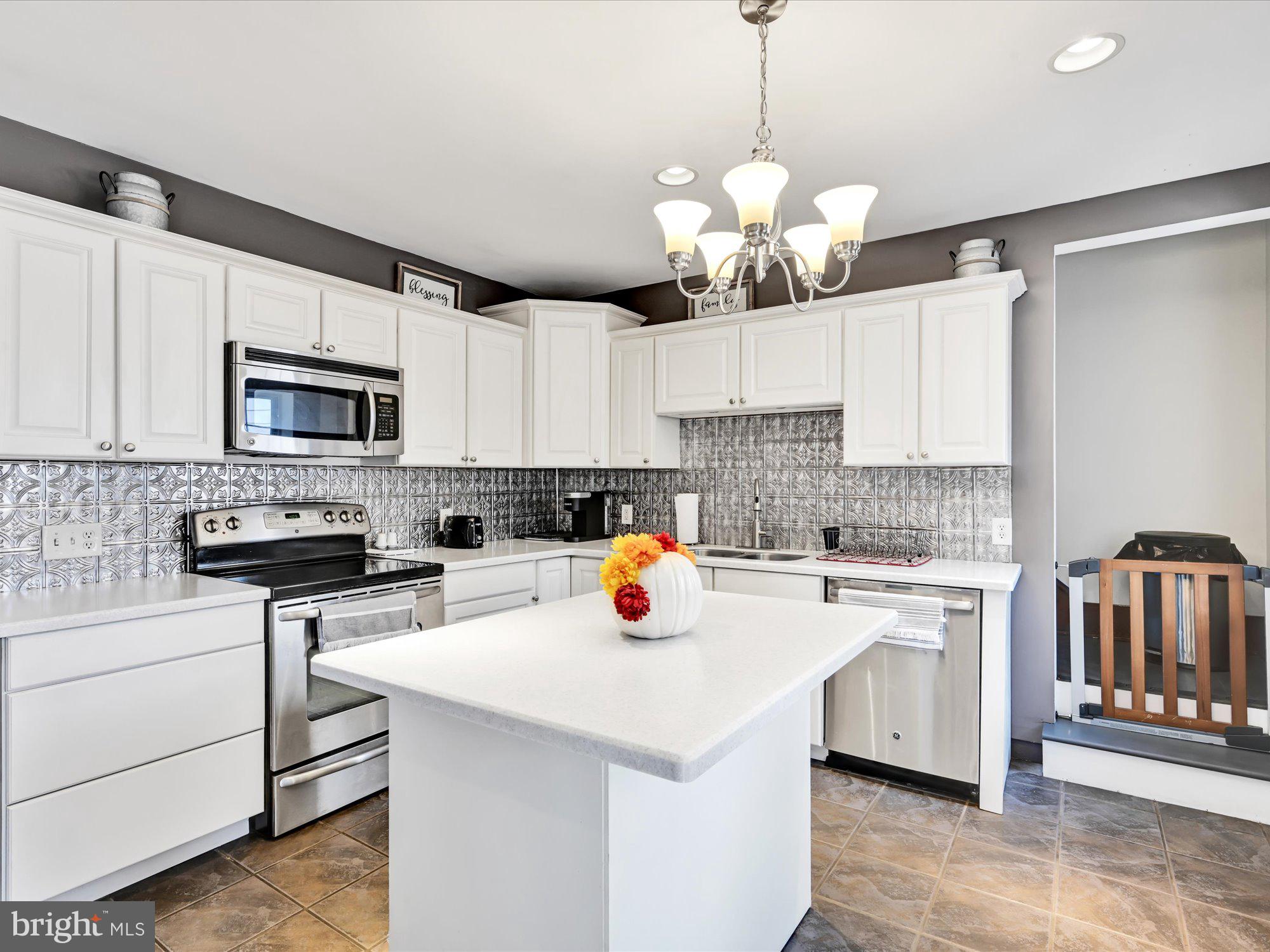 MINERSVILLE - Residential