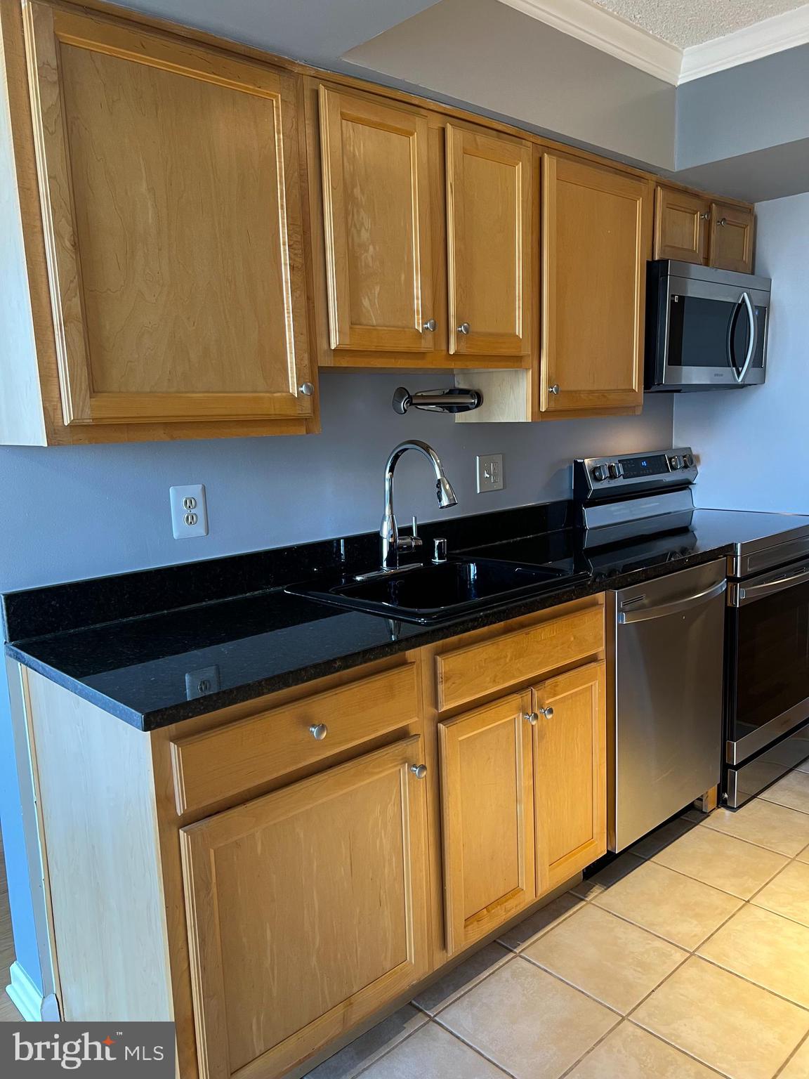 THE BRITTANY - Residential Lease