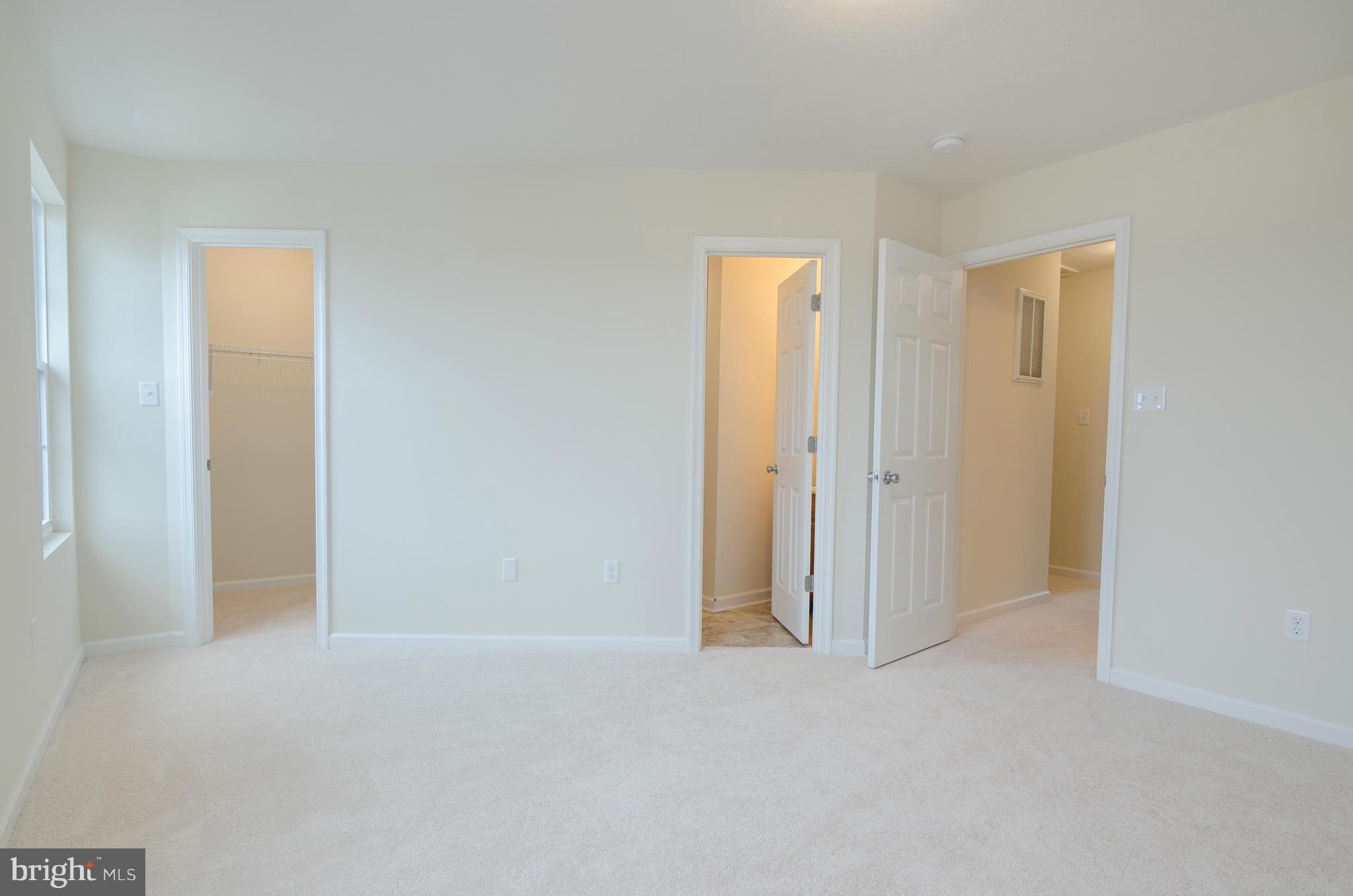 INWOOD VILLAGE - Residential