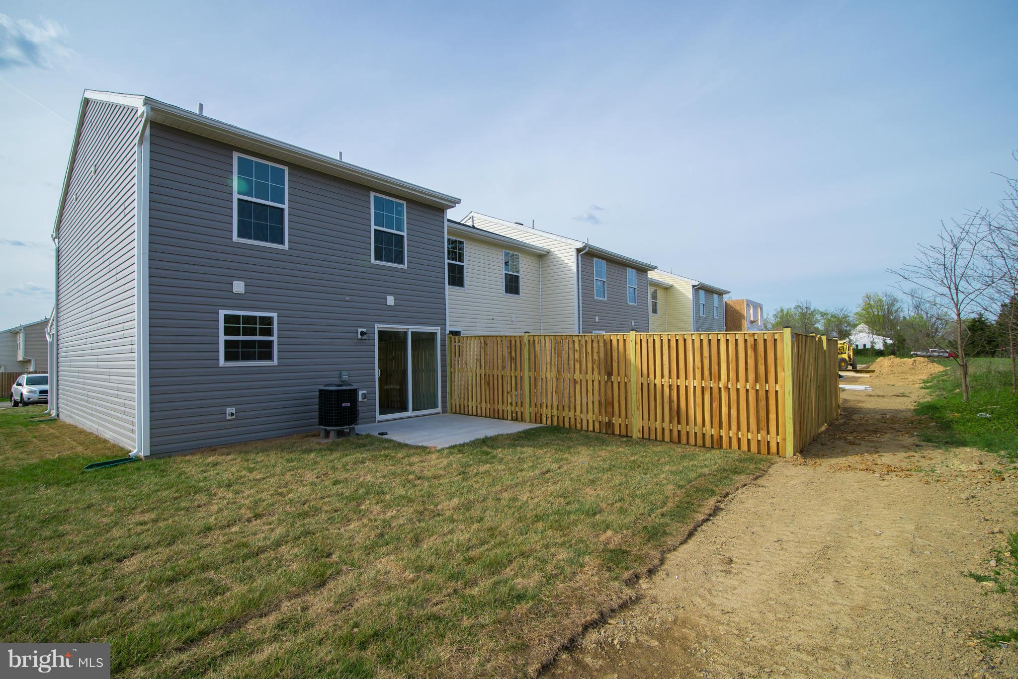 INWOOD VILLAGE - Residential