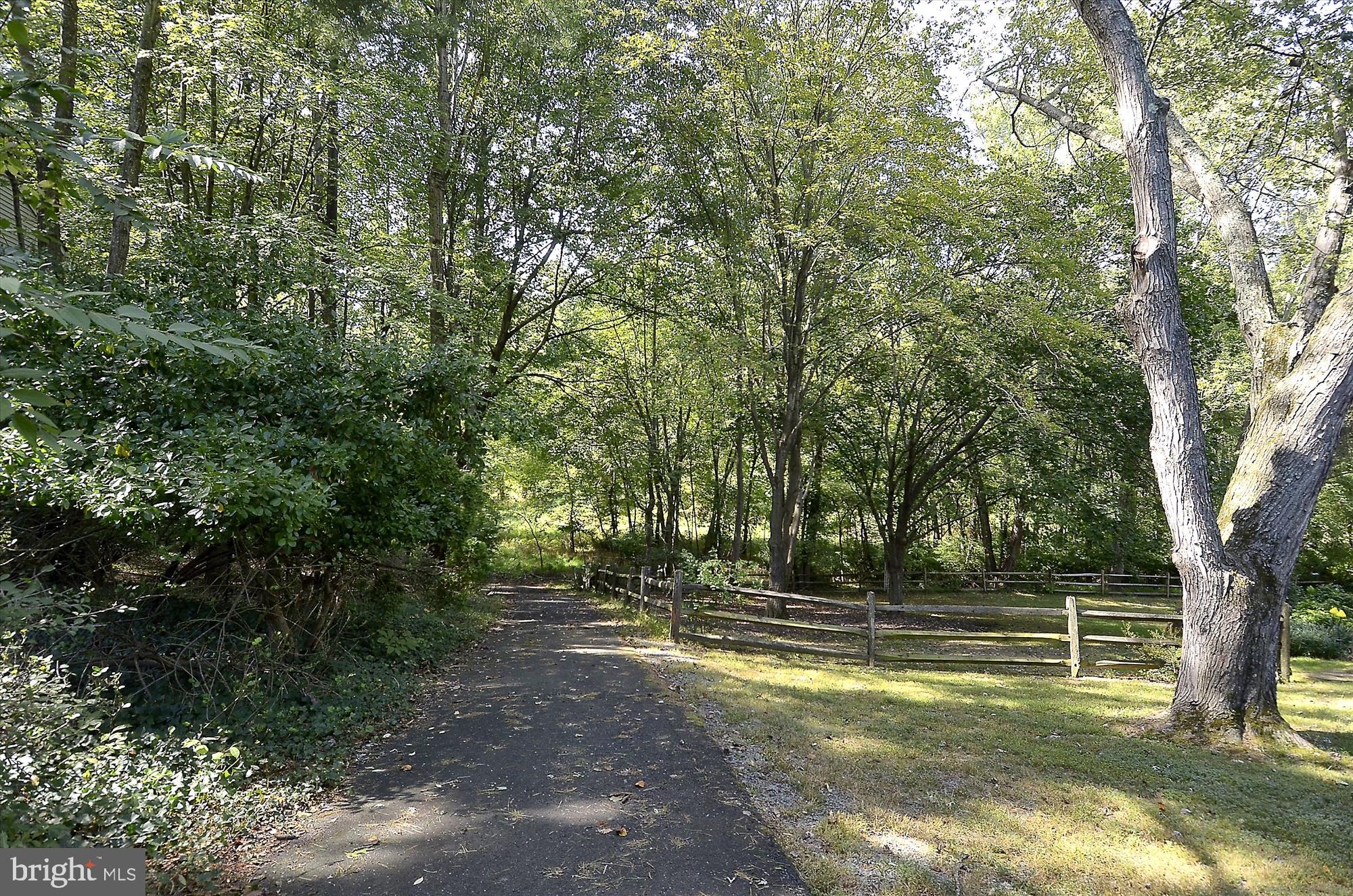 ARBOR GLEN - Residential