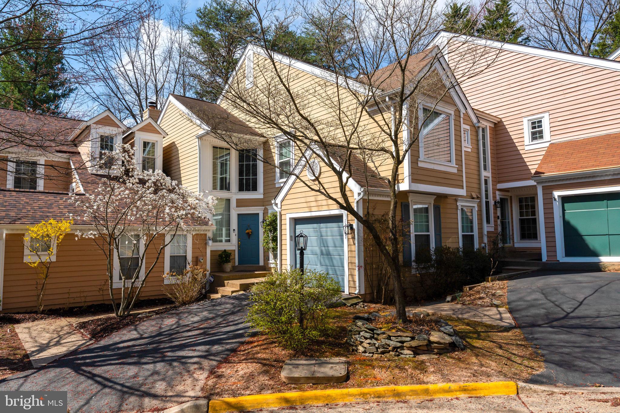 ARBOR GLEN - Residential