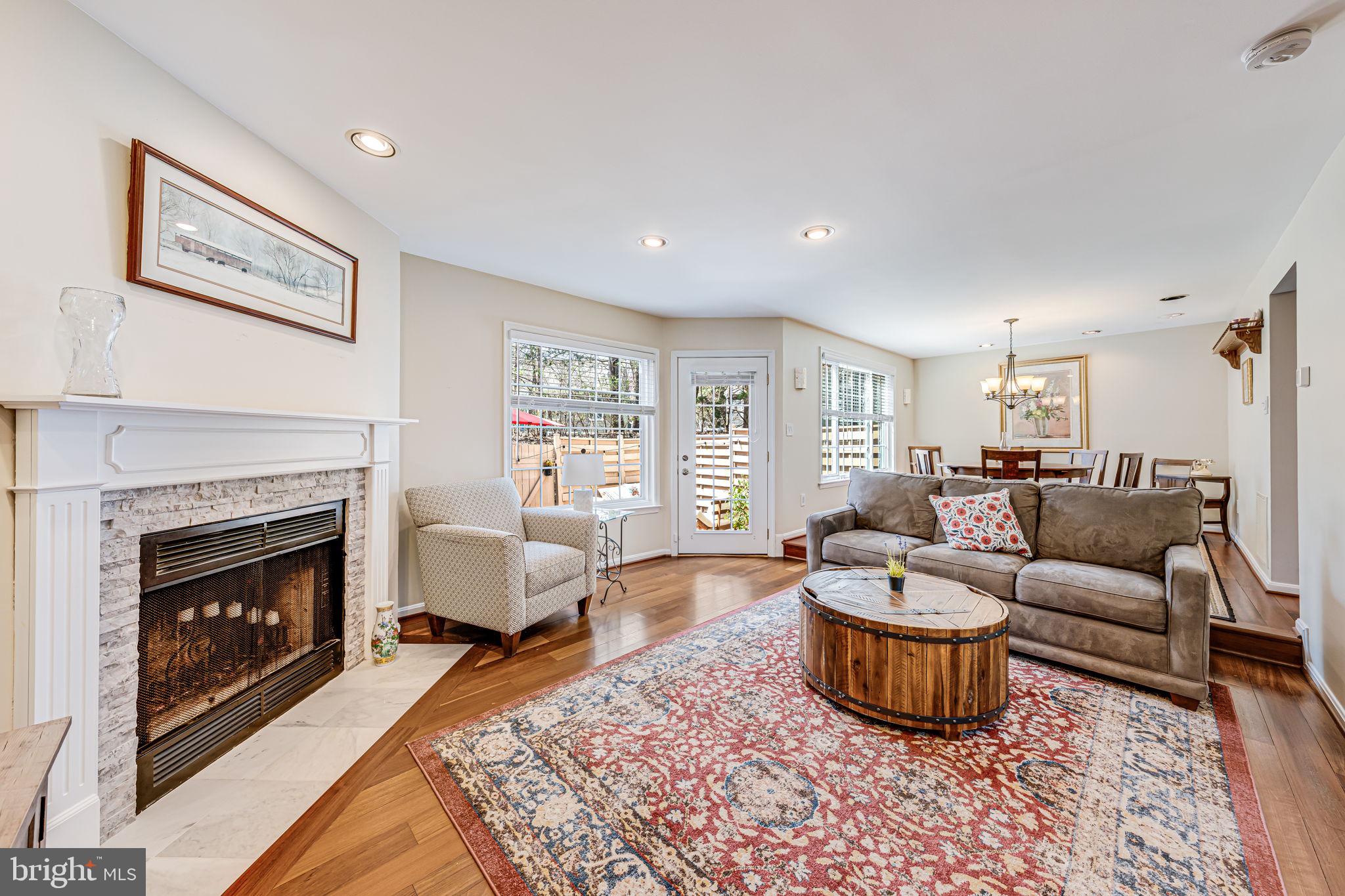 ARBOR GLEN - Residential