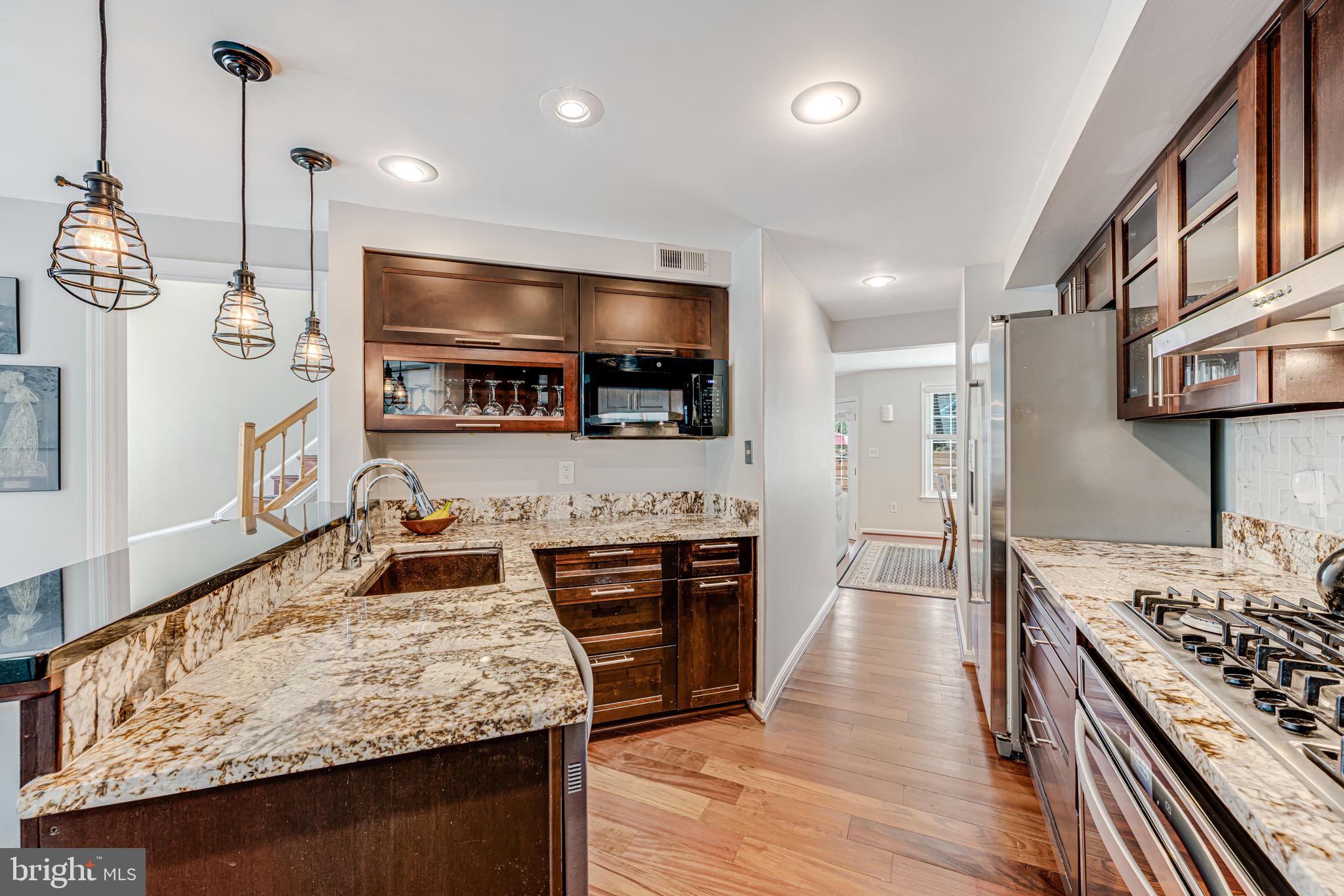 ARBOR GLEN - Residential