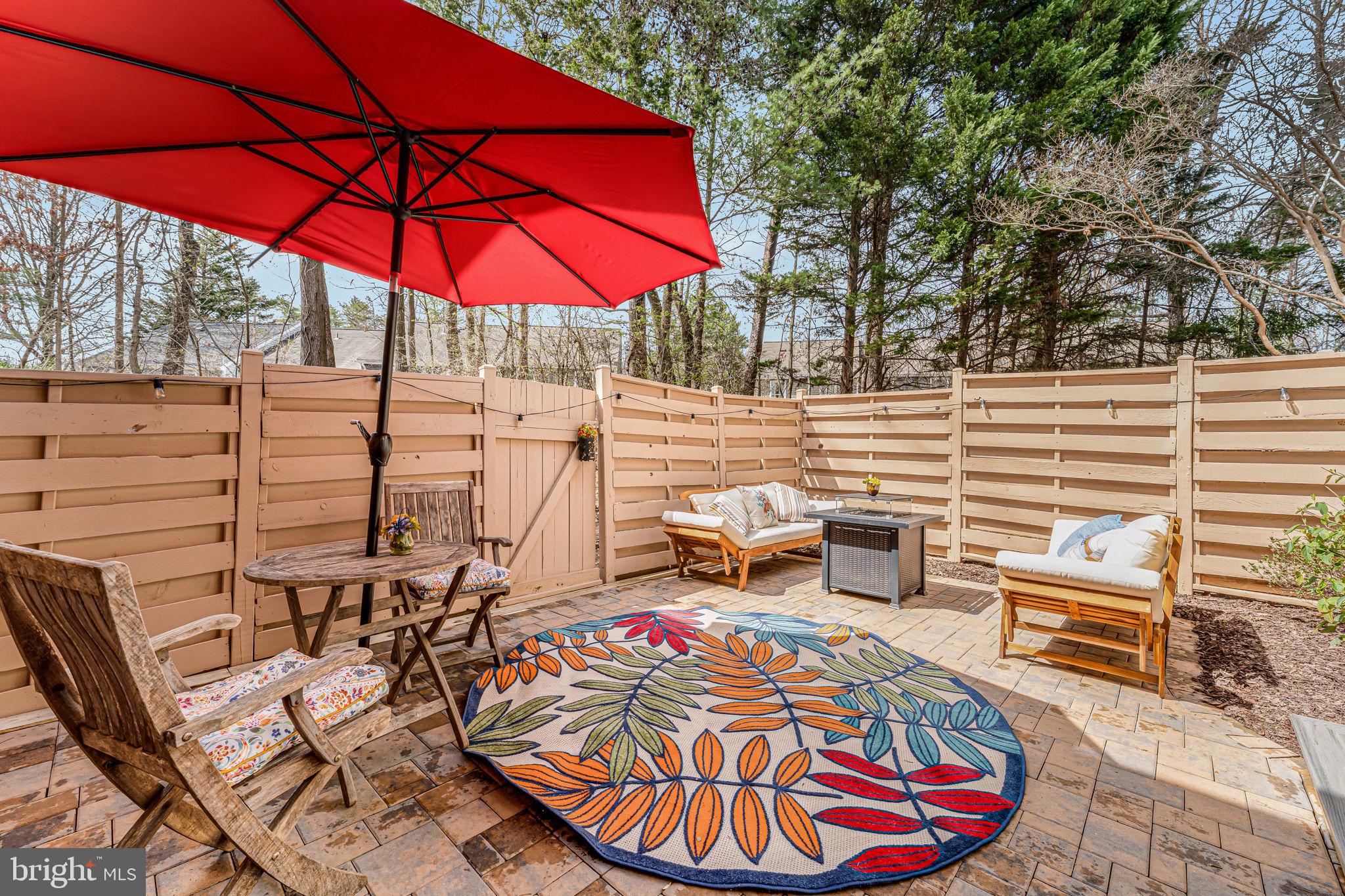 ARBOR GLEN - Residential