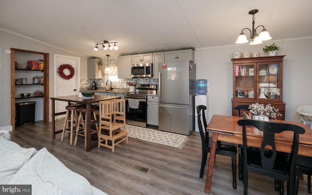 Photo of 27 Bill Dr, DENVER, PA 17517 (MLS # PALA2064824)