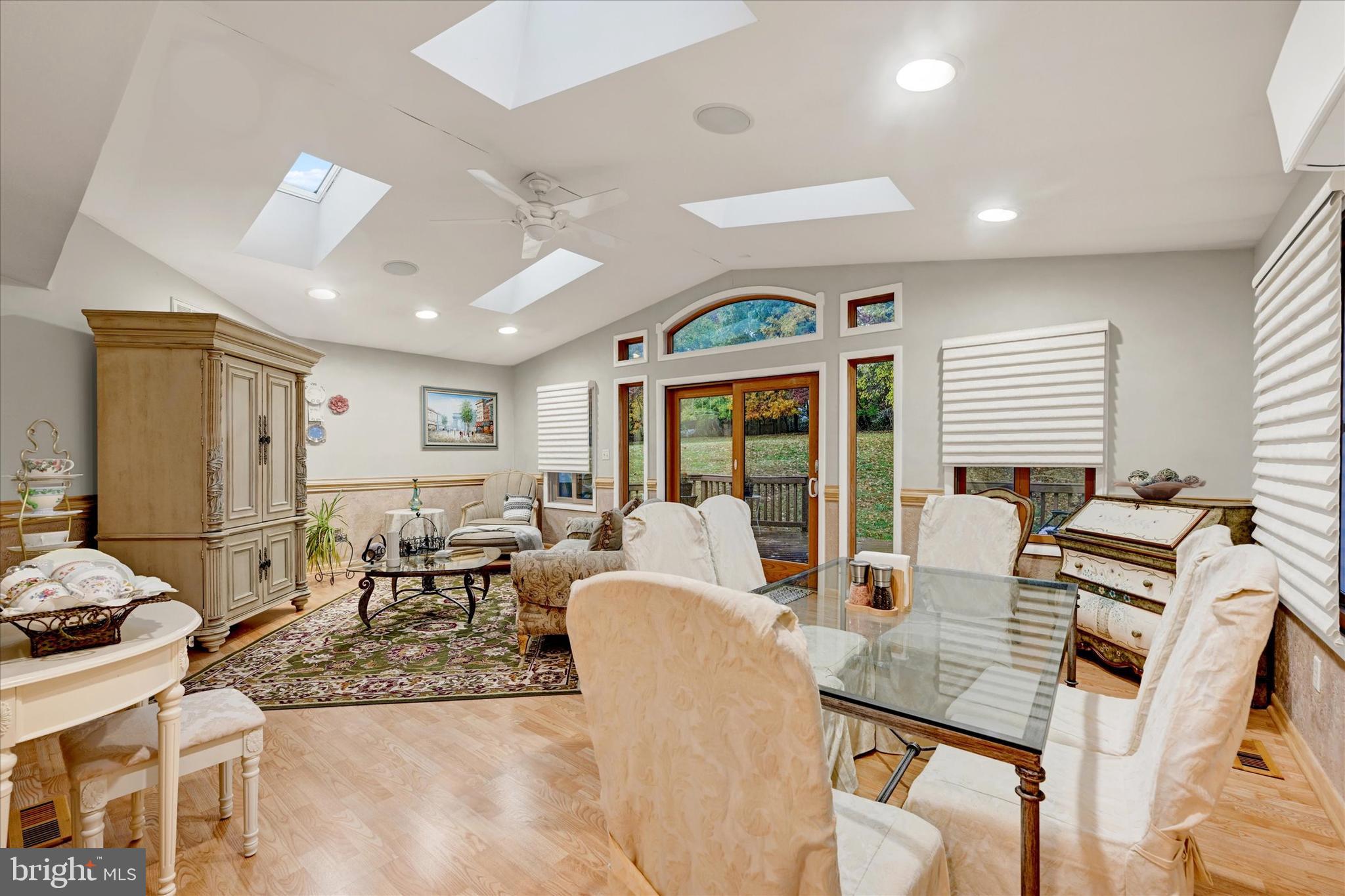 VELVET HILLS SOUTH - Residential