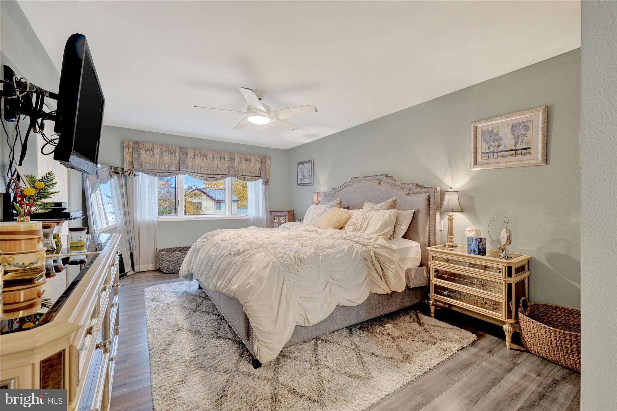 VELVET HILLS SOUTH - Residential