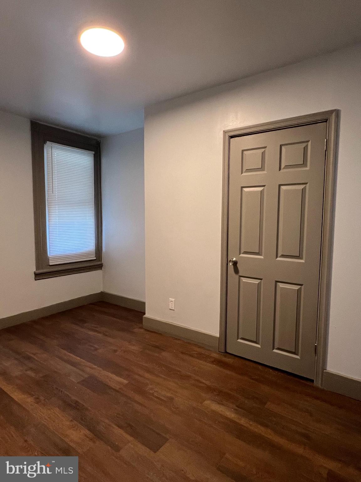 MILL CREEK - Residential