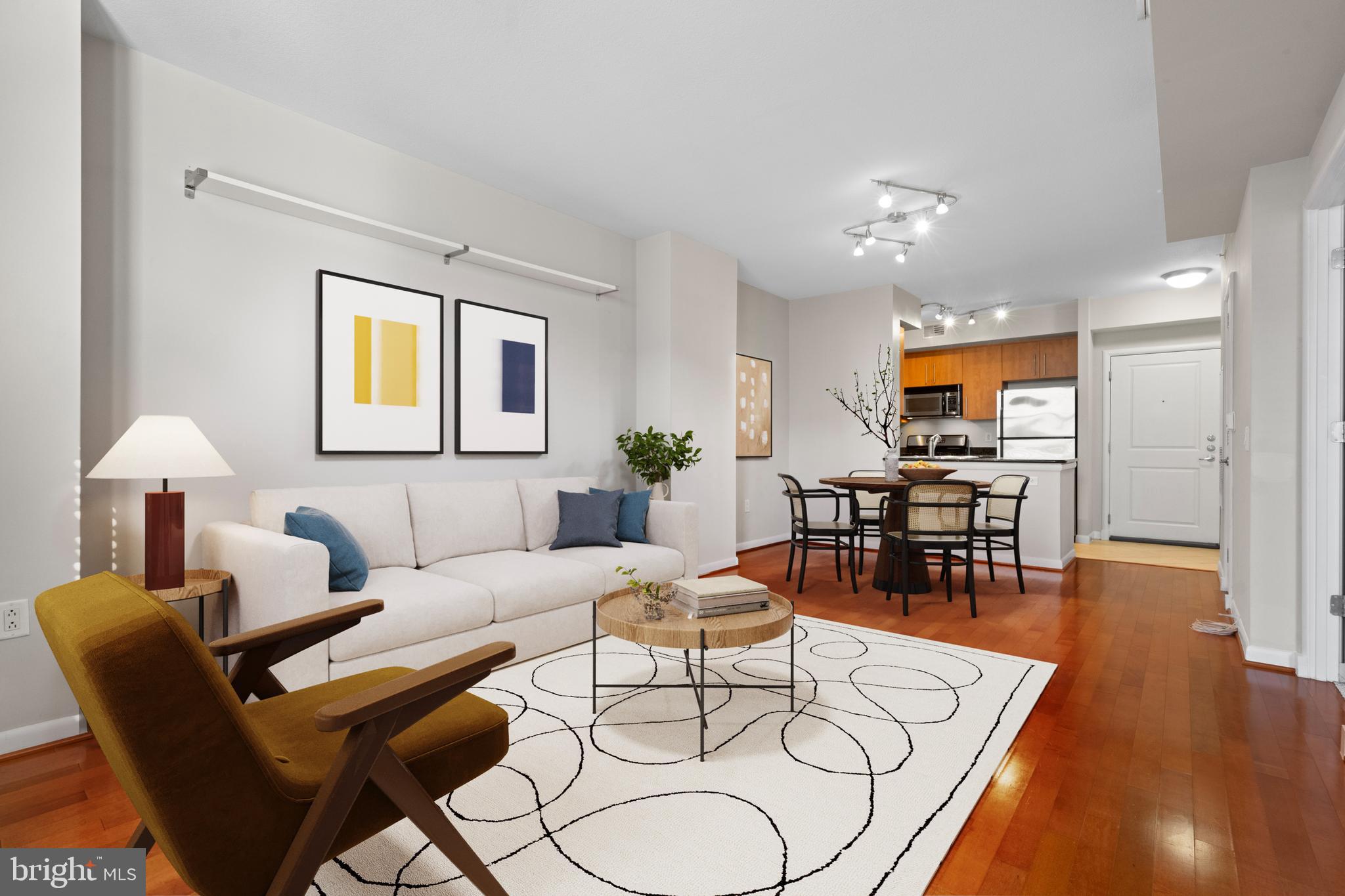 1021 N GARFIELD STREET 748