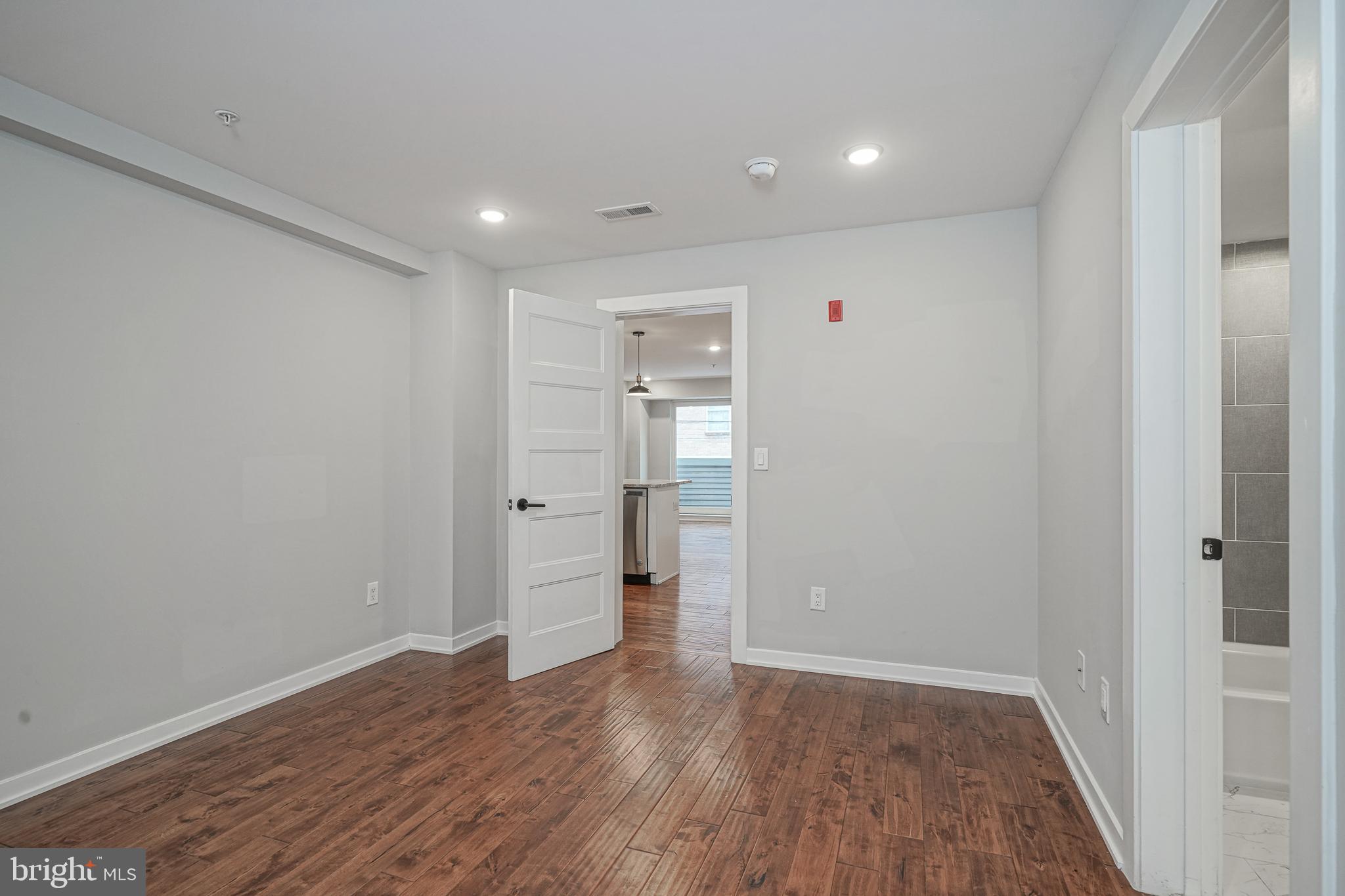 FRANCISVILLE - Residential Lease