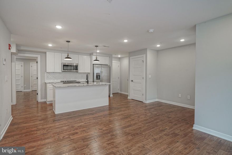 Come see this remarkable newer construction south-facing unit with a fantastic layout, large bedroom sizes, modern finishes, city views, and great natural light. This building, and unit, were constructed to the highest standards with an extraordinary attention to detail. While most new construction buildings shrink either the bedrooms, or the living room/dining room areas (or both) to try and squeeze in as many units as possible... in this unit every room is perfectly sized and extremely functional. You also have the option of adding an assigned, off-street, PARKING space in the rear of the building for an additional $225/mo.  Once you step outside the building you have all of the shops, restaurants, and conveniences that Fairmount and Francisville have to offer right at your doorstep. This location has a Walkscore of 85 so your daily errands do not require a car, and you're only a few blocks away from the Broad Street Line subway. The property is vacant and can be seen on short notice!