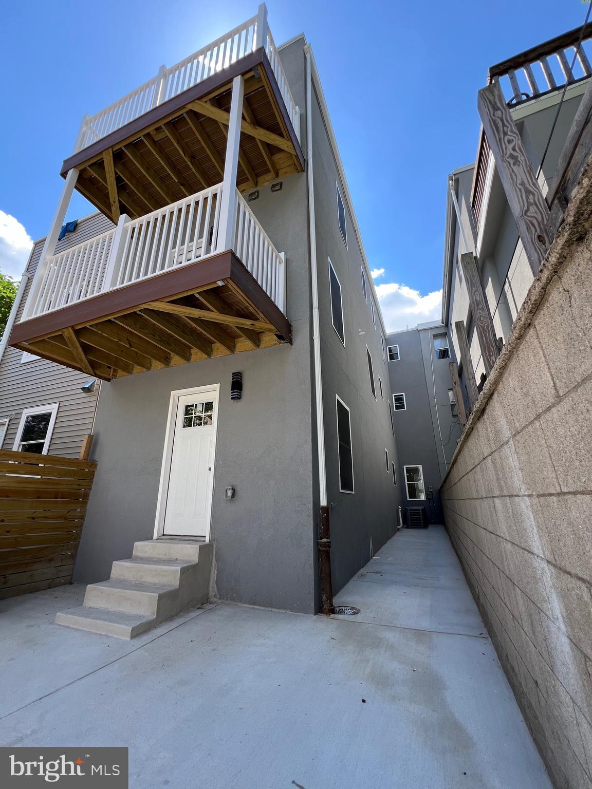 NEWBOLD - Residential