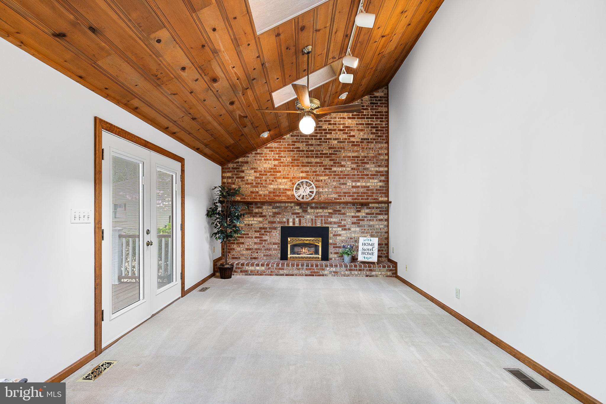 AQUIA HARBOUR - Residential