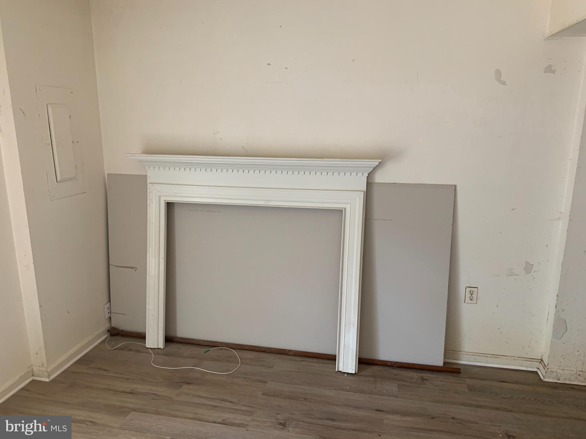 PINEWOOD GREENS - Residential