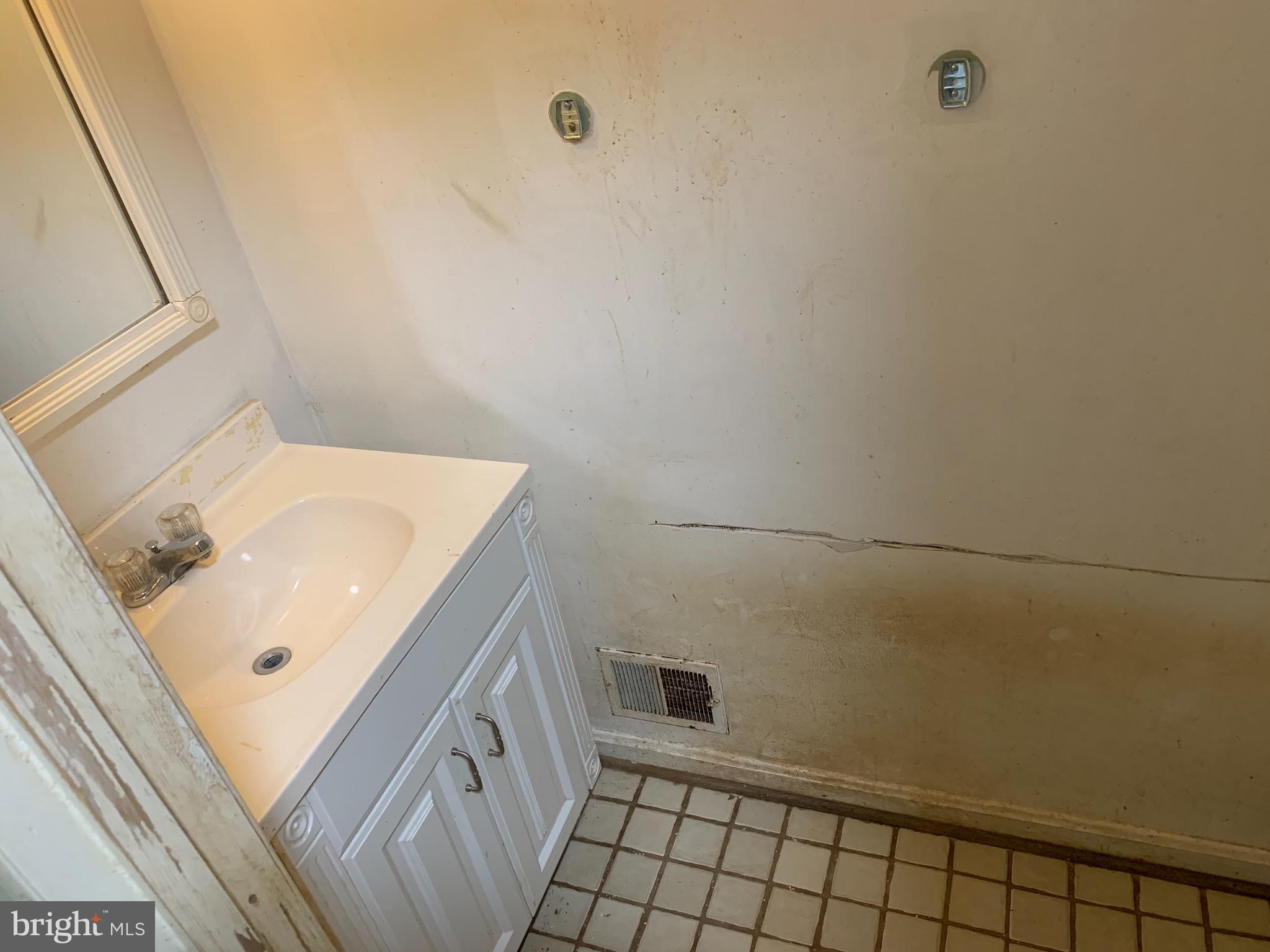 PINEWOOD GREENS - Residential