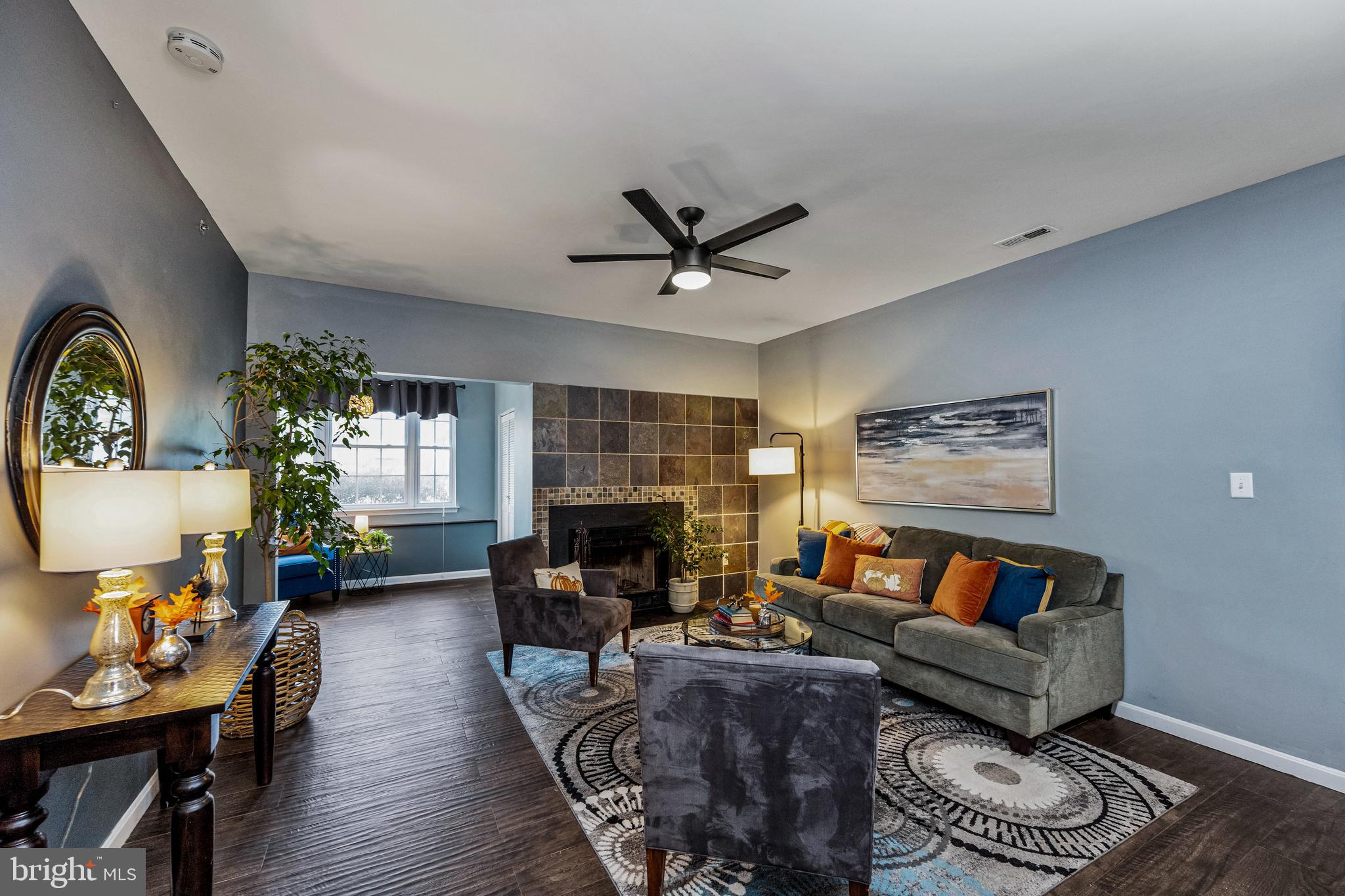 LIONS GATE - Residential