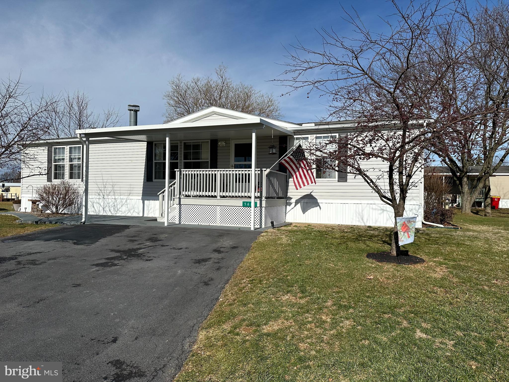 COLONIAL ESTATES - Residential