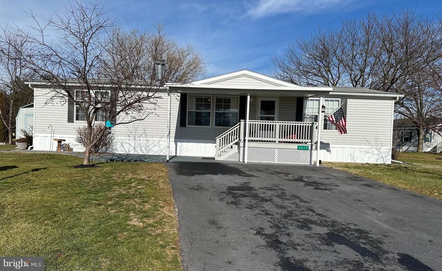 Welcome home to 5613 Classic Court in Colonial Estates. Featuring 3 beds 2 baths and 2 beautiful porches and a shed for extra storage.  This home is spacious and has been meticulously maintained.  If you are looking for low maintenance living or just starting out this home is perfect.  Lot rent is $505 per month that includes sewer & trash. New owner will need to be approved by park owner.