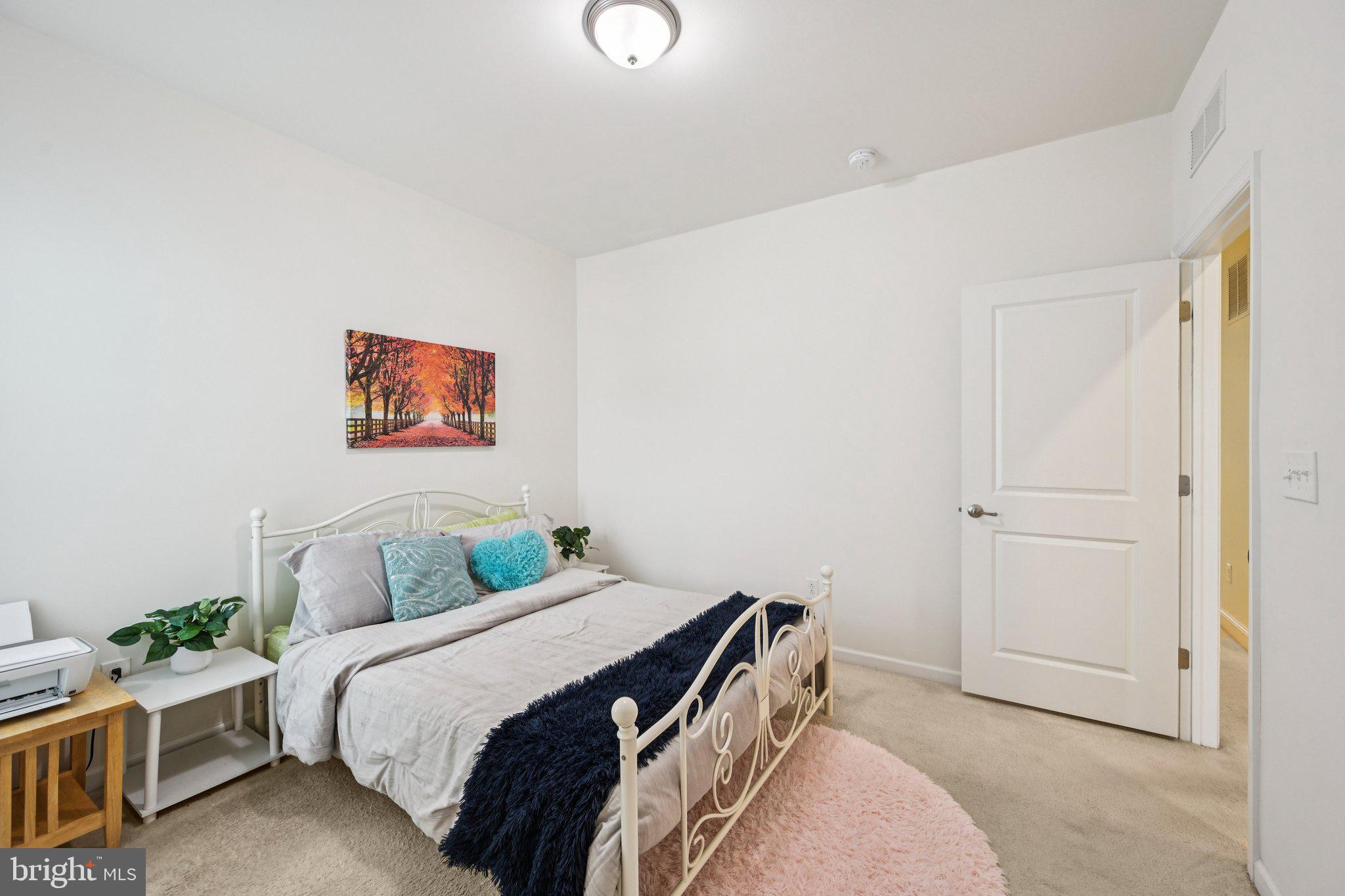 SOUTHALL - Residential