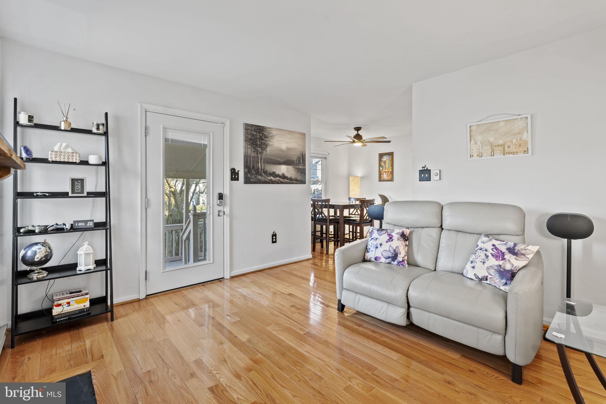 COURTS OF PINEHURST - Residential