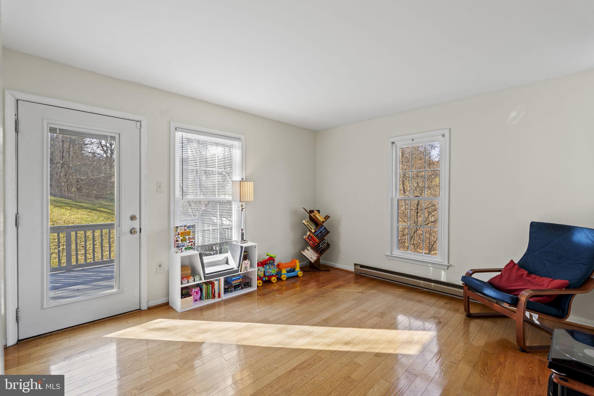 COURTS OF PINEHURST - Residential