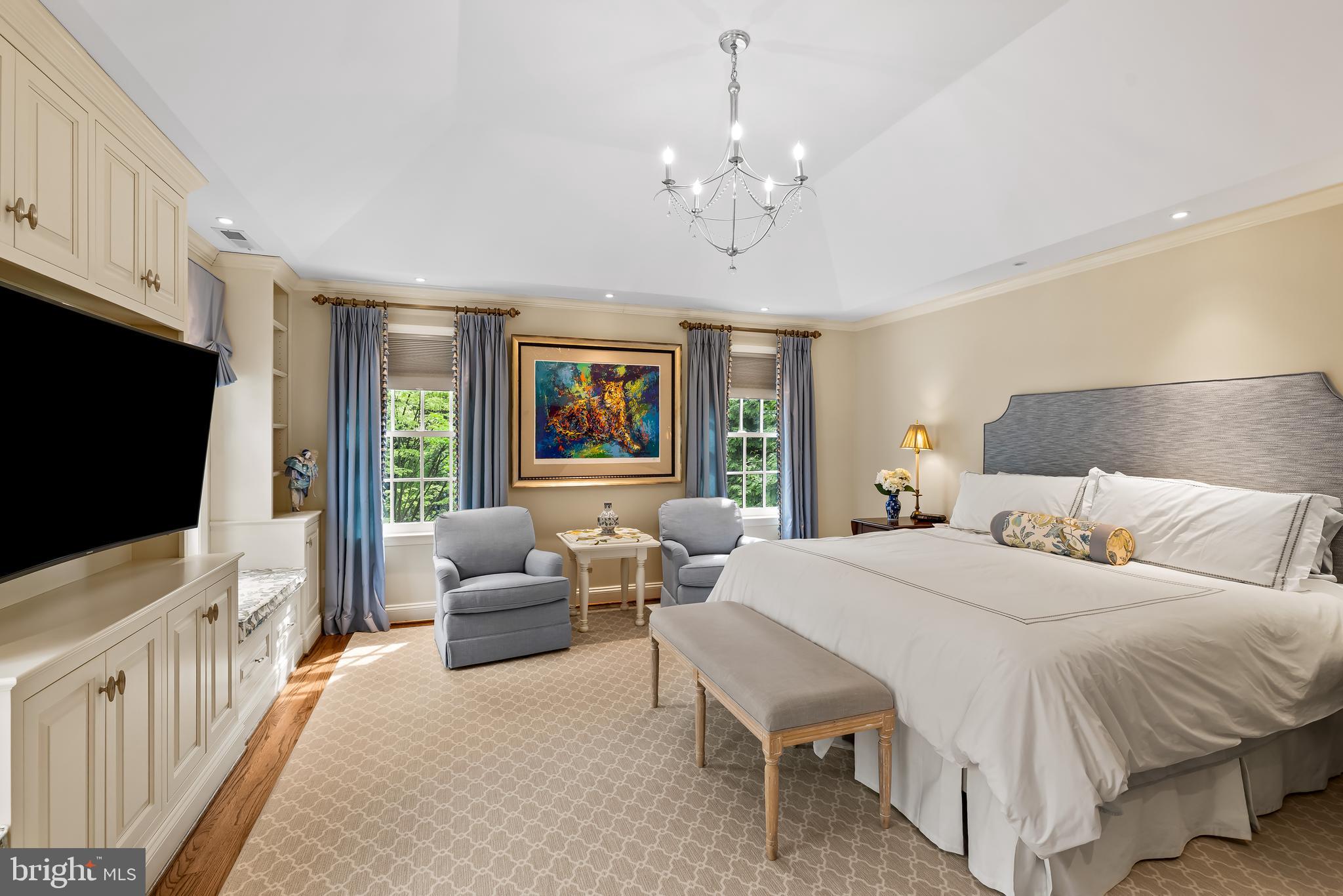 FOUR WINDS/RUXTON - Residential