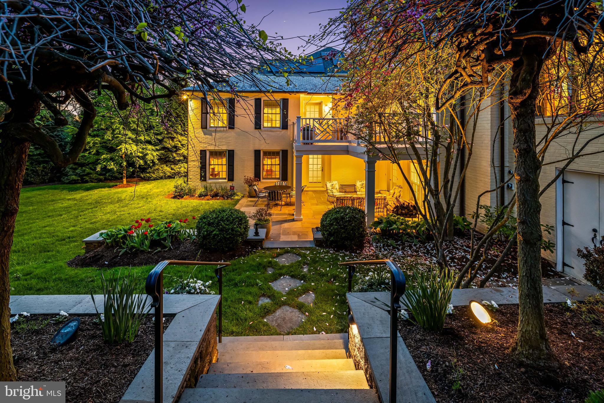 FOUR WINDS/RUXTON - Residential