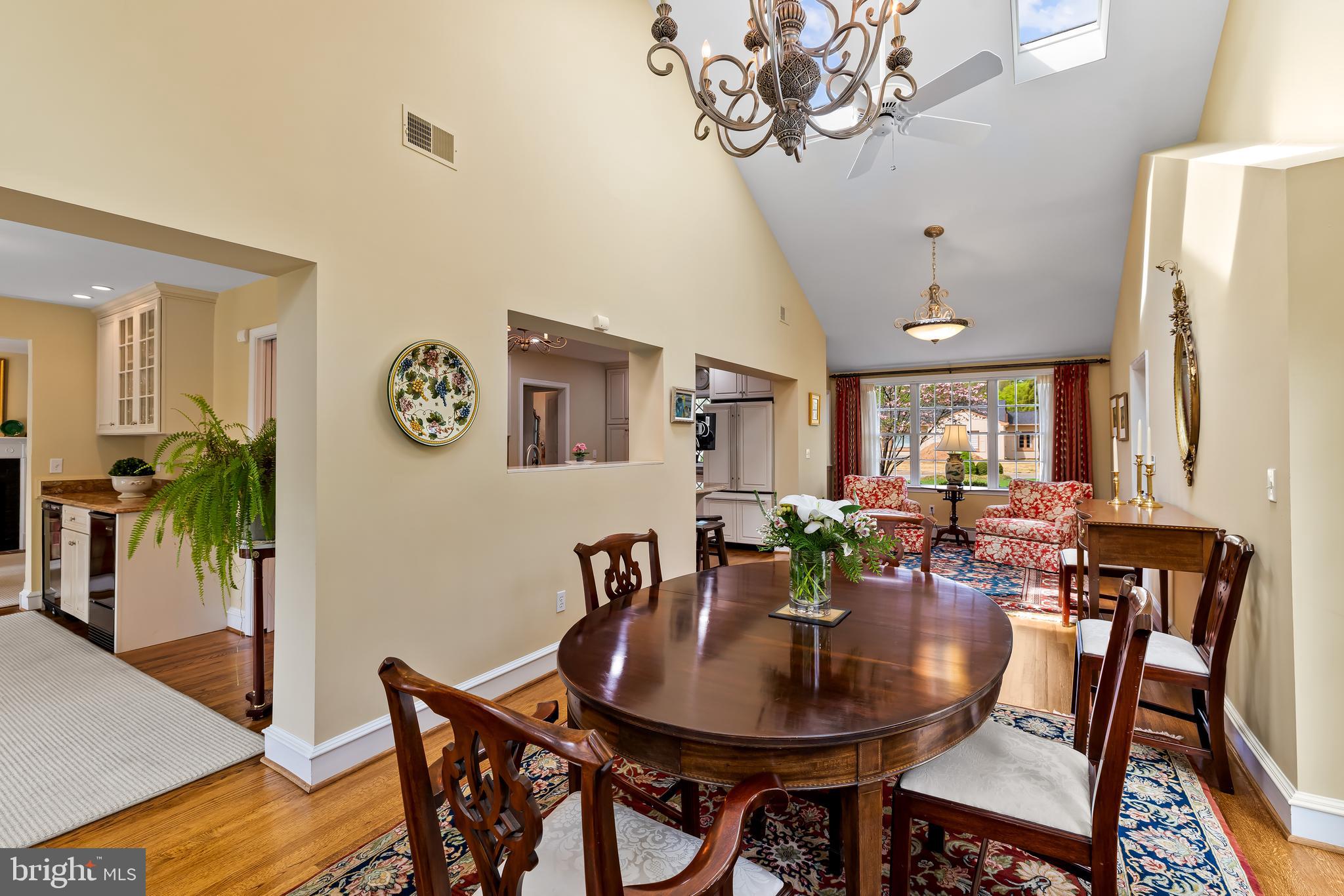 FOUR WINDS/RUXTON - Residential