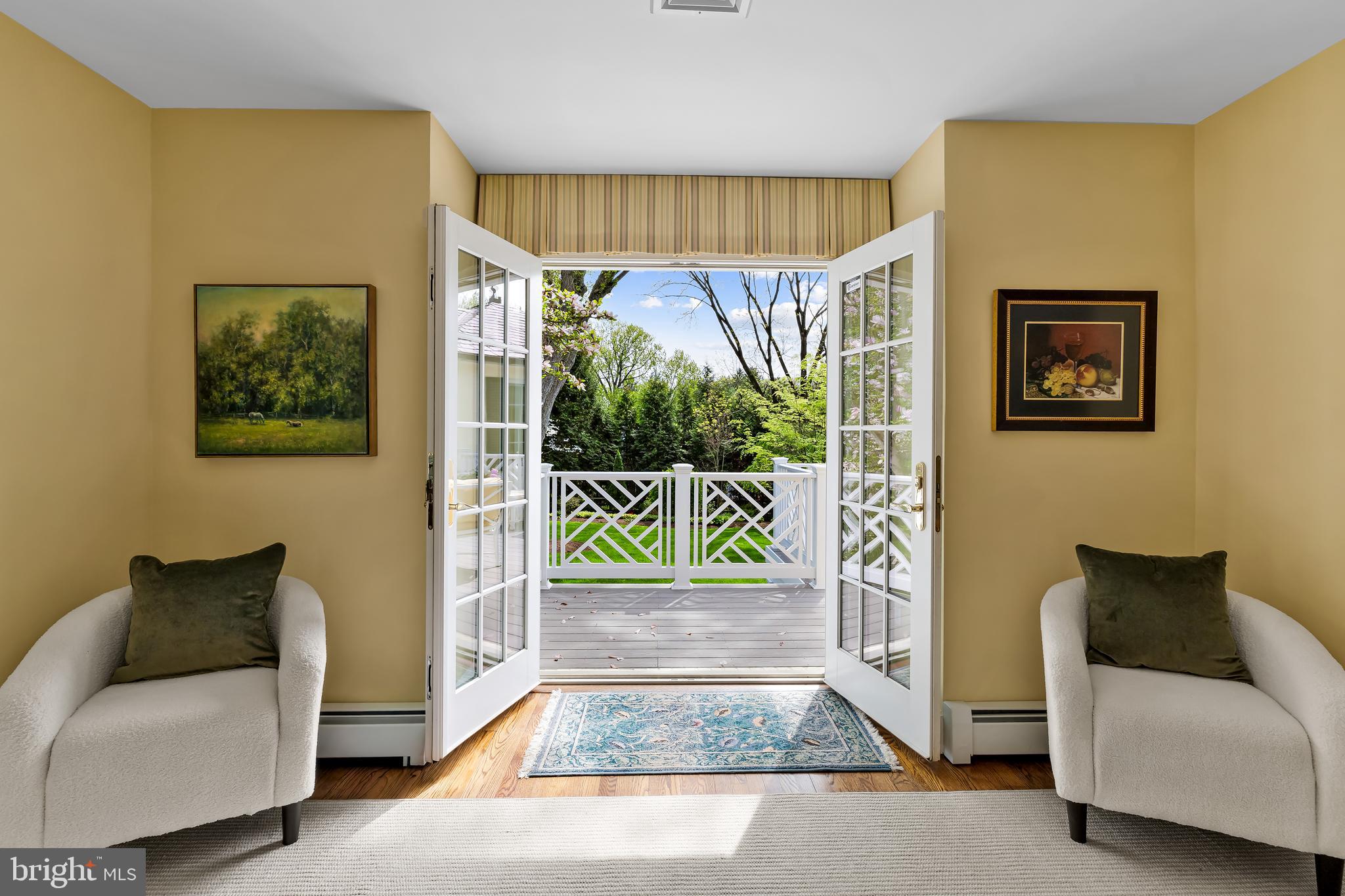 FOUR WINDS/RUXTON - Residential