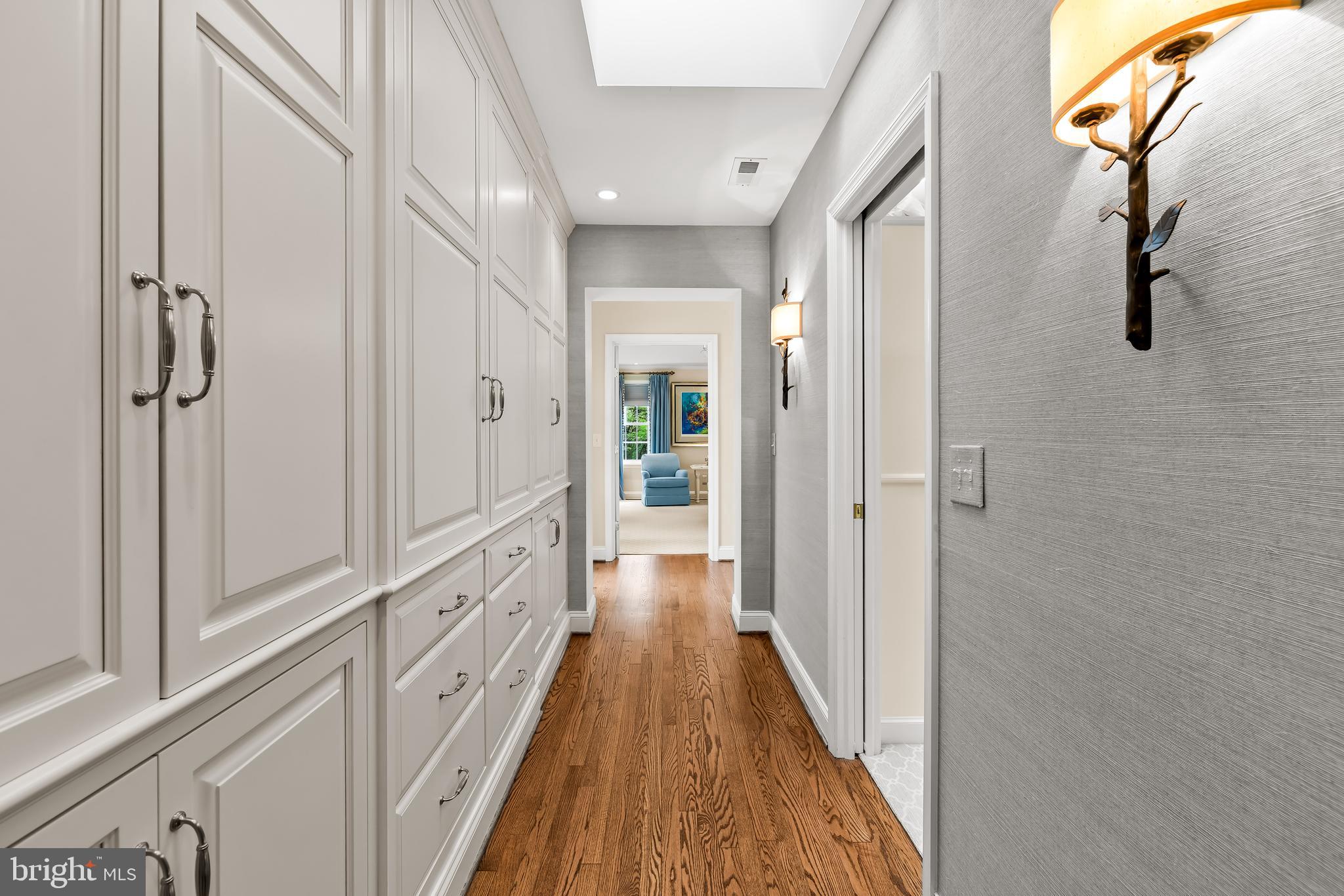 FOUR WINDS/RUXTON - Residential