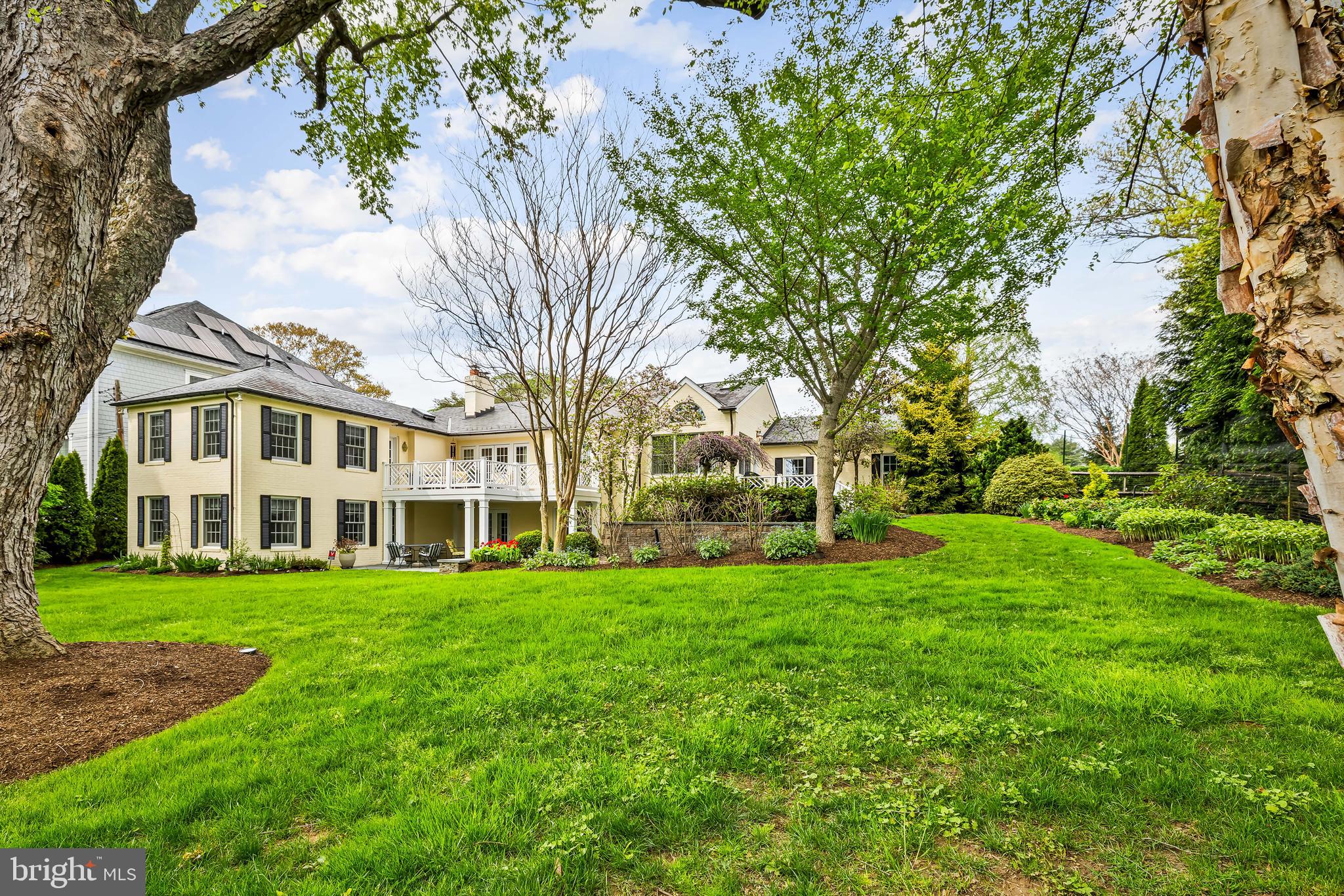 FOUR WINDS/RUXTON - Residential