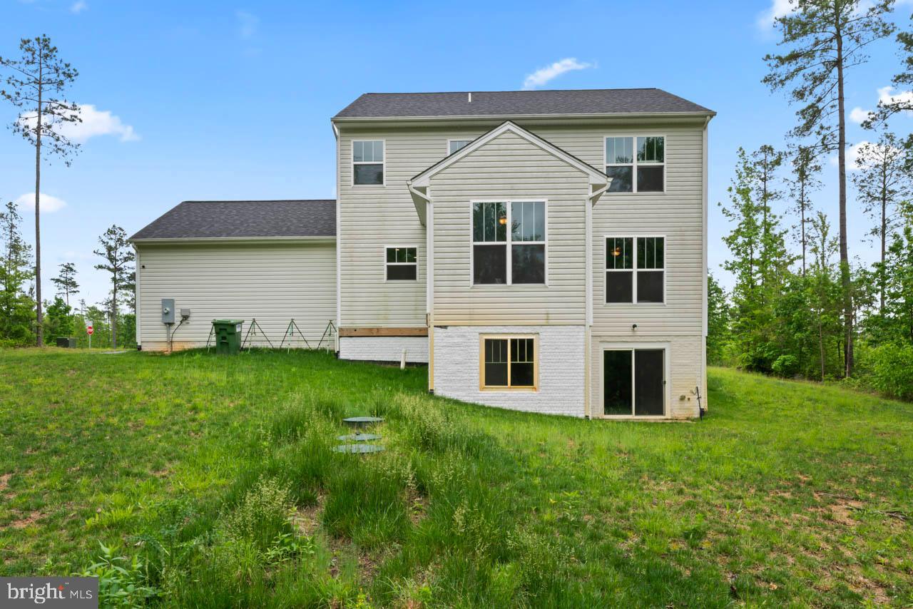 ESTATES OF BUCKINGHAM - Residential