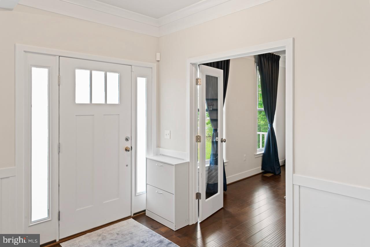 9101 ROYAL COURT