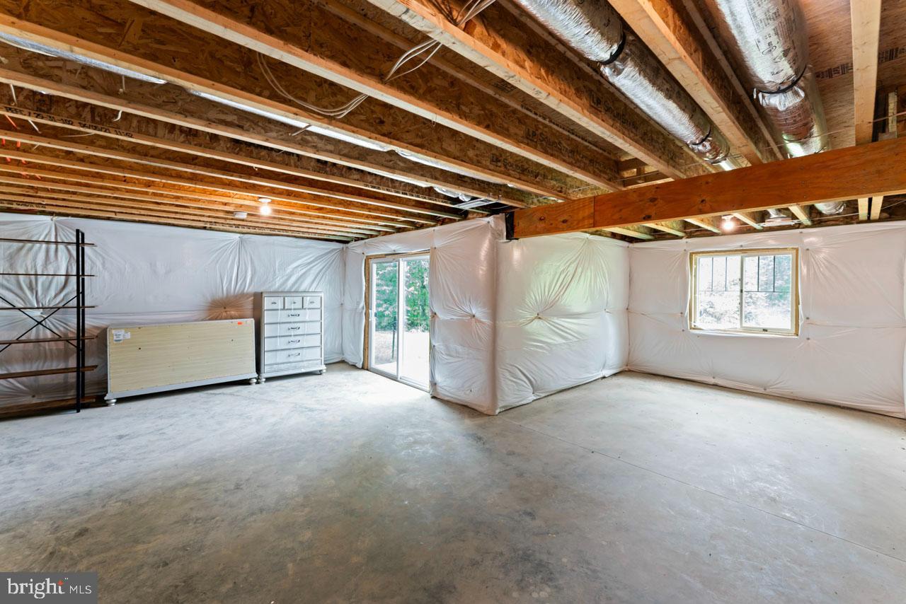 ESTATES OF BUCKINGHAM - Residential