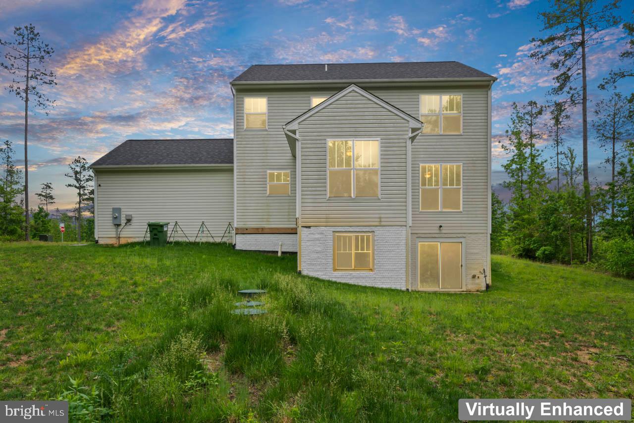 ESTATES OF BUCKINGHAM - Residential