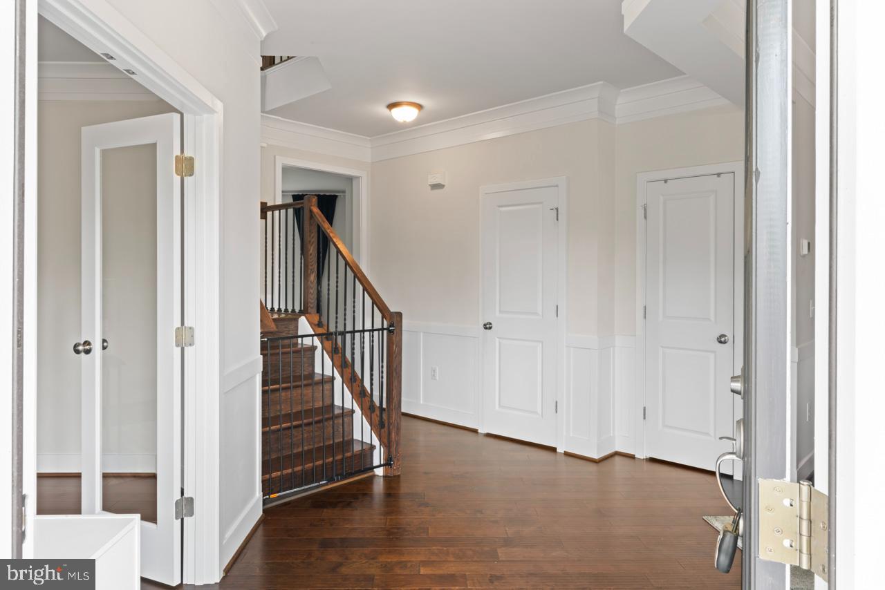9101 ROYAL COURT