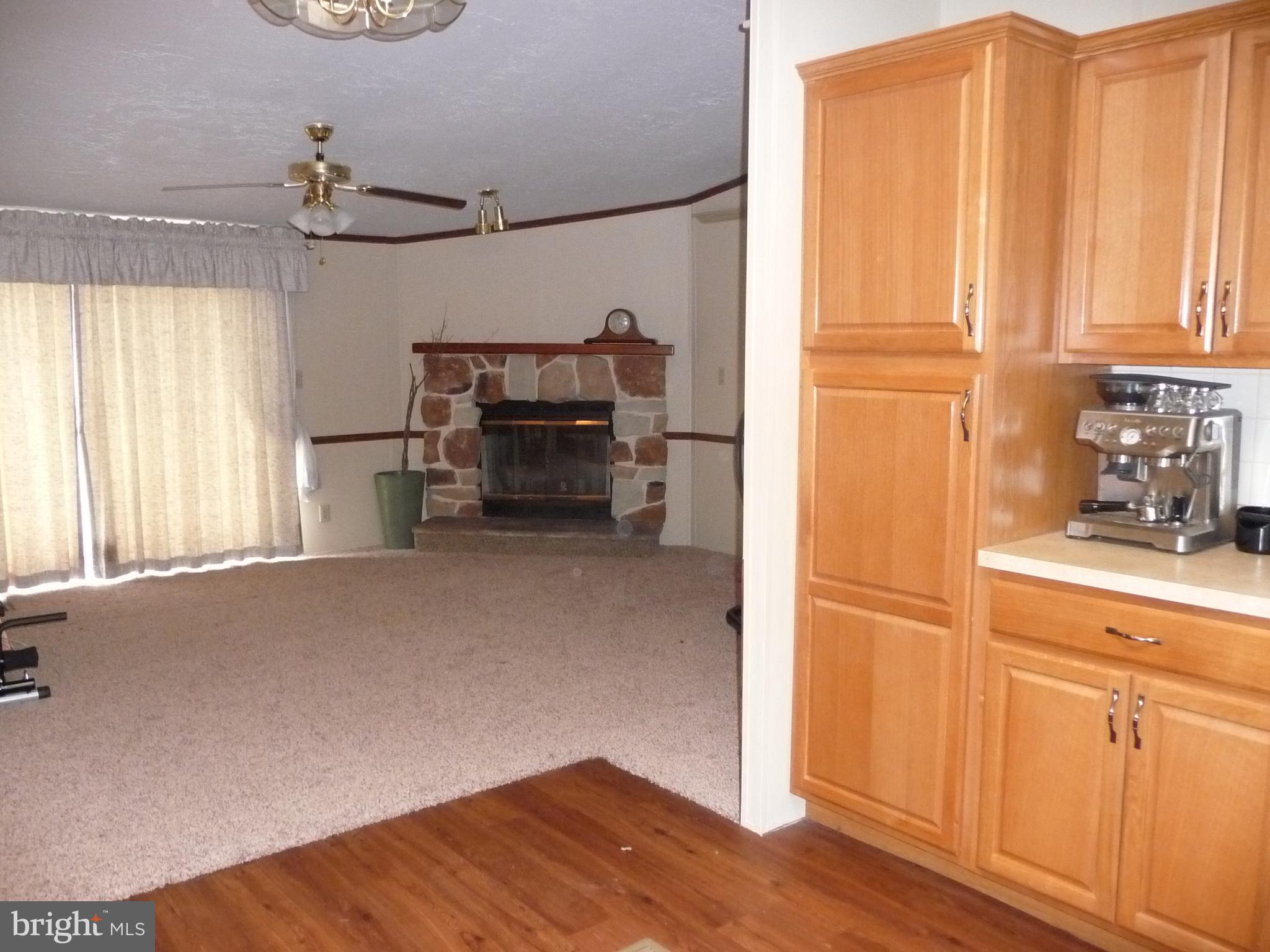 LAKE VIEW ESTATES - Residential