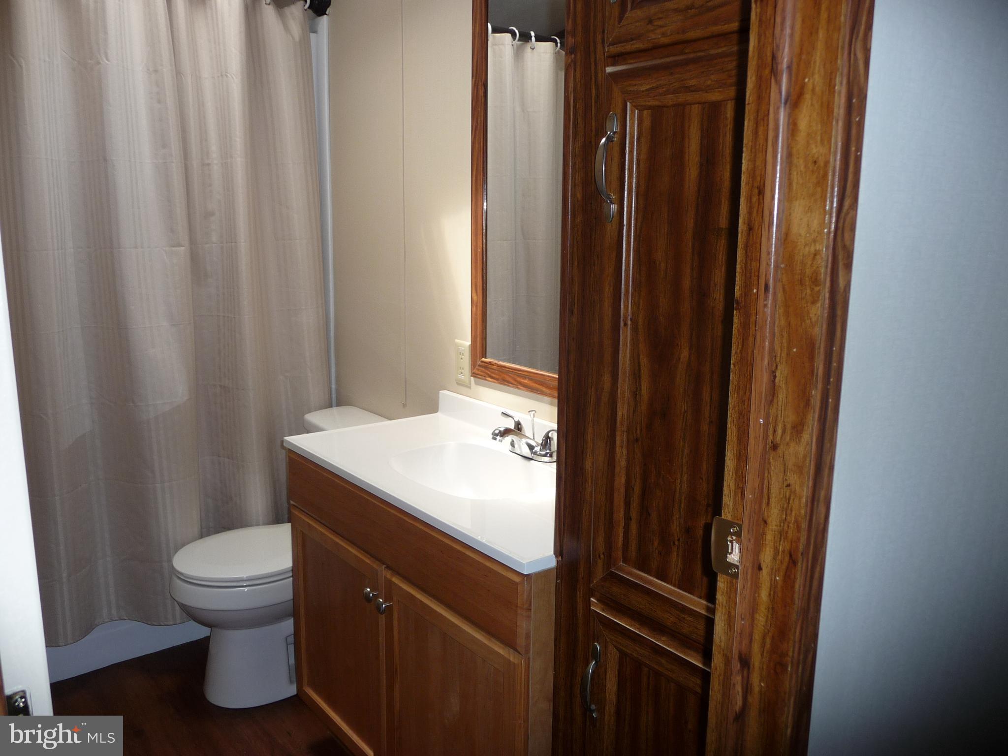 LAKE VIEW ESTATES - Residential