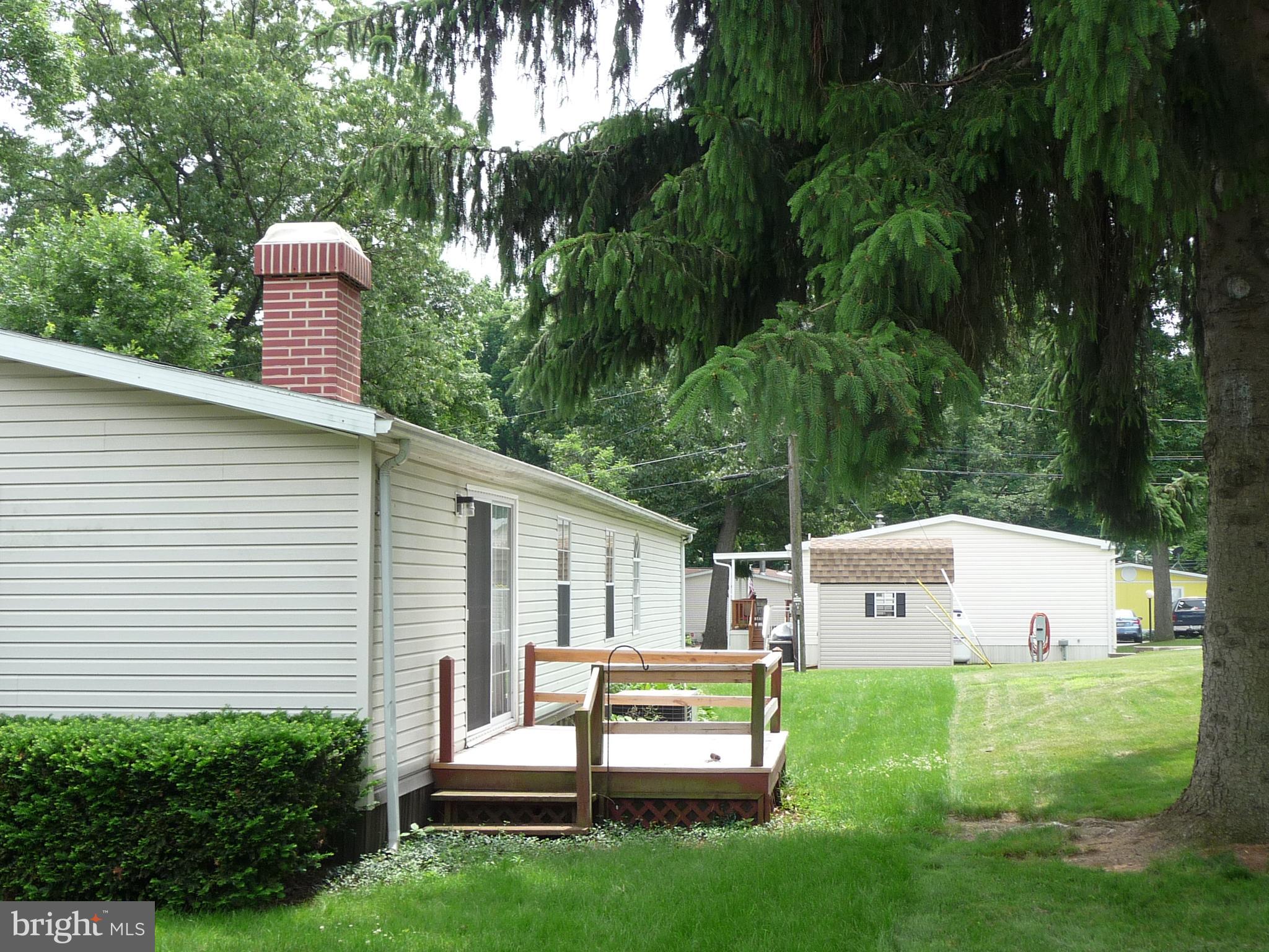 LAKE VIEW ESTATES - Residential