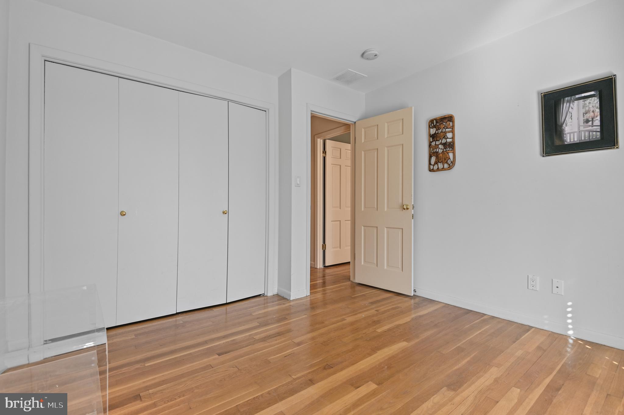 CROSS KEYS - Residential